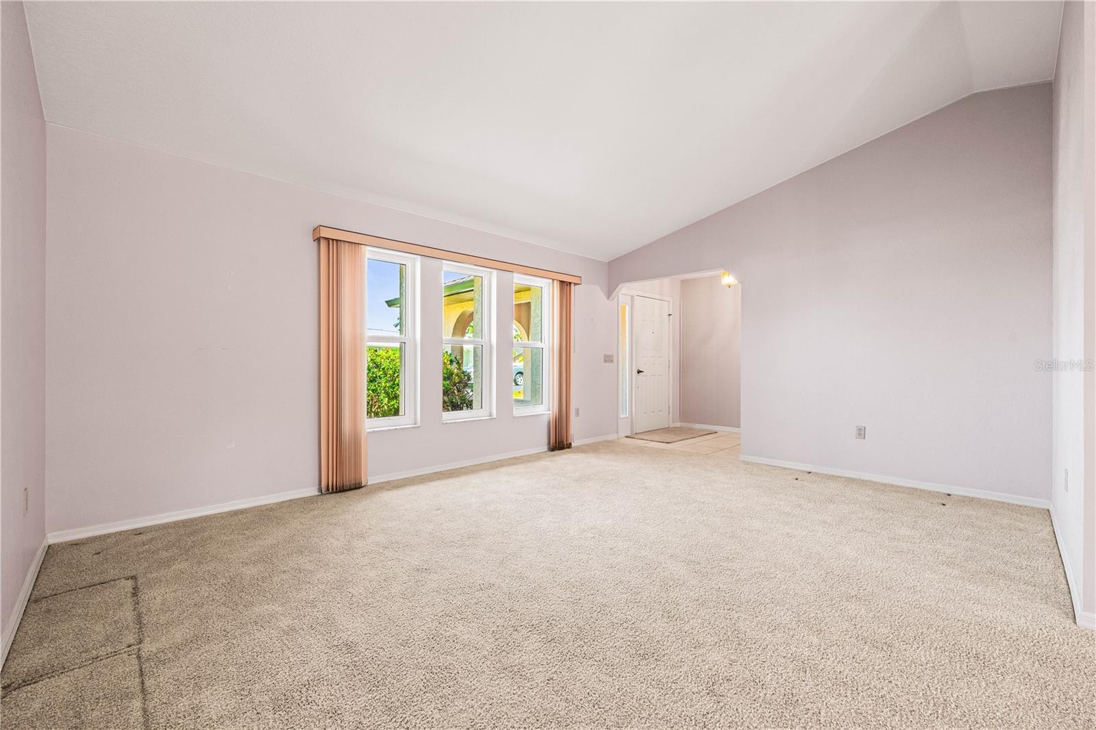 MEADOW RUN AT JACARANDA - Residential