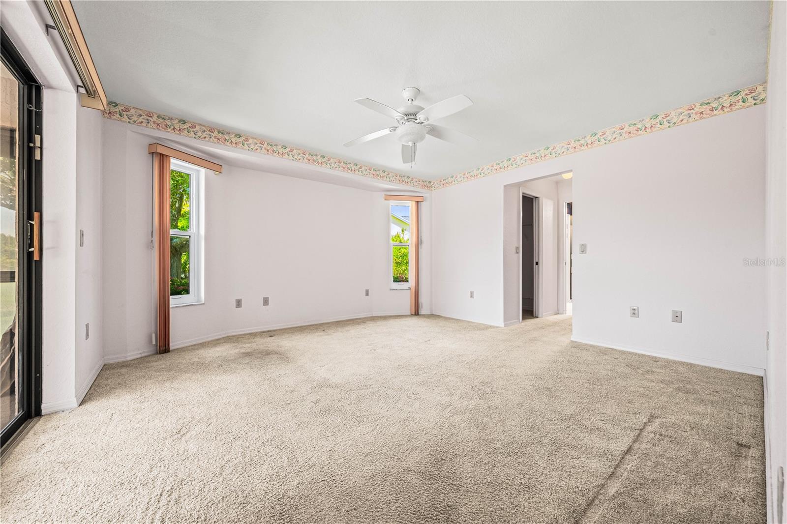 MEADOW RUN AT JACARANDA - Residential