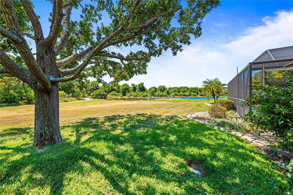 Photo of 3247 Meadow Run Dr, Venice, FL 34293 (MLS # A4691144)