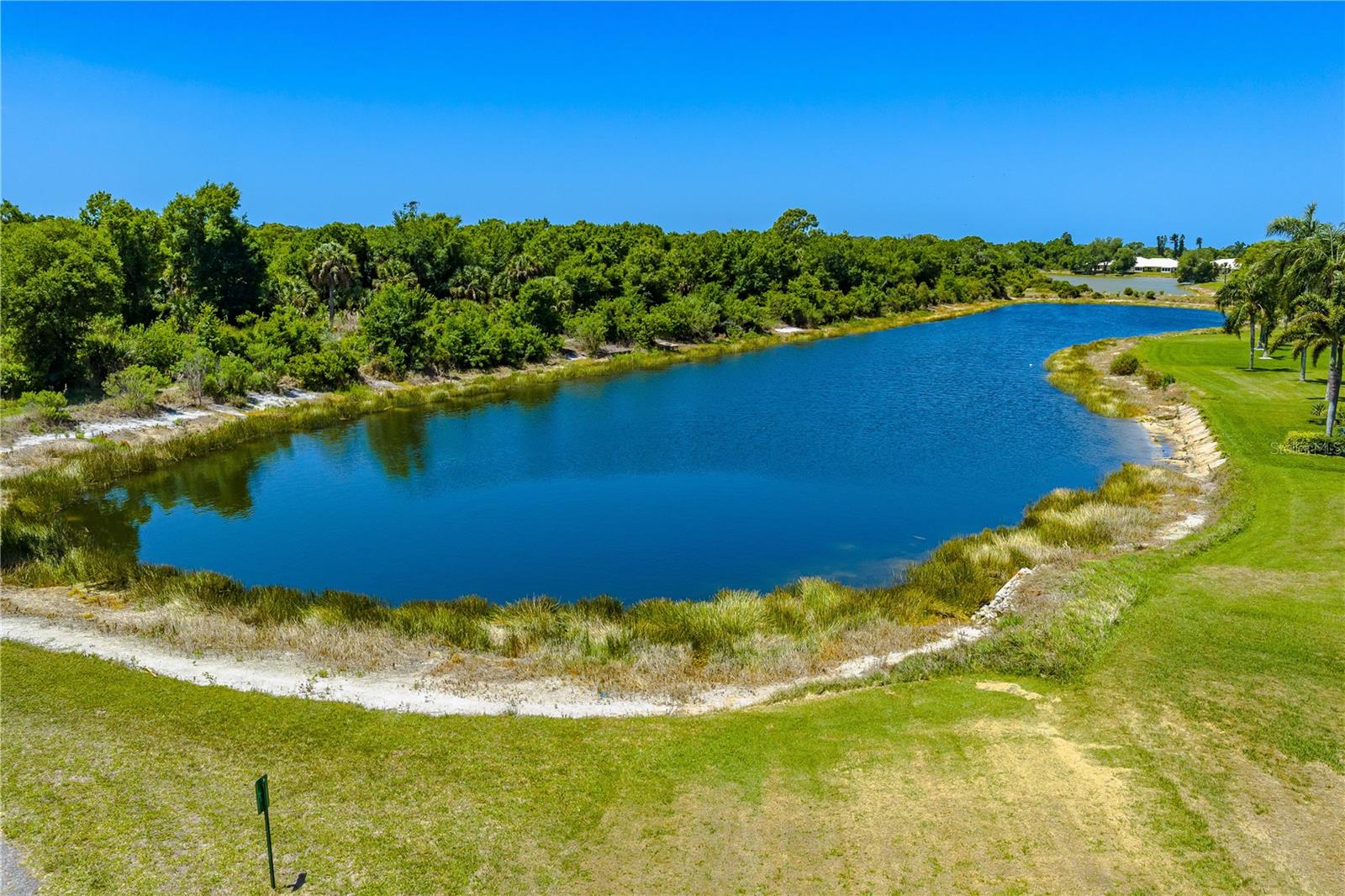 MEADOW RUN AT JACARANDA - Residential