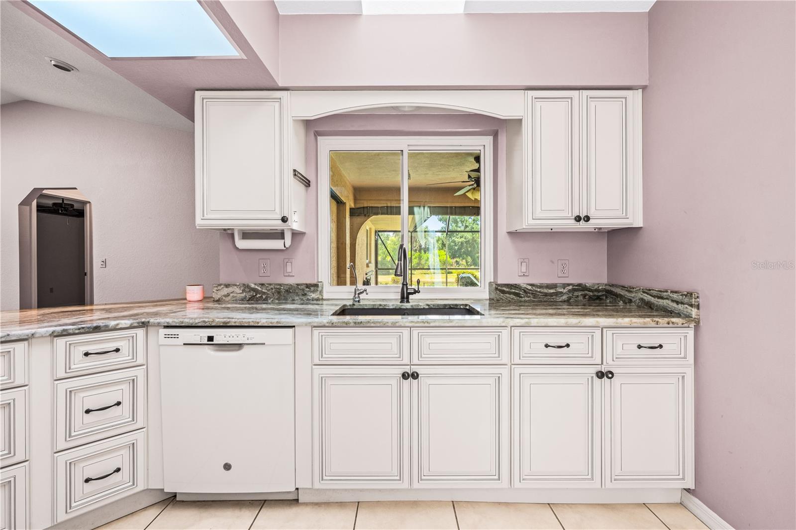 MEADOW RUN AT JACARANDA - Residential