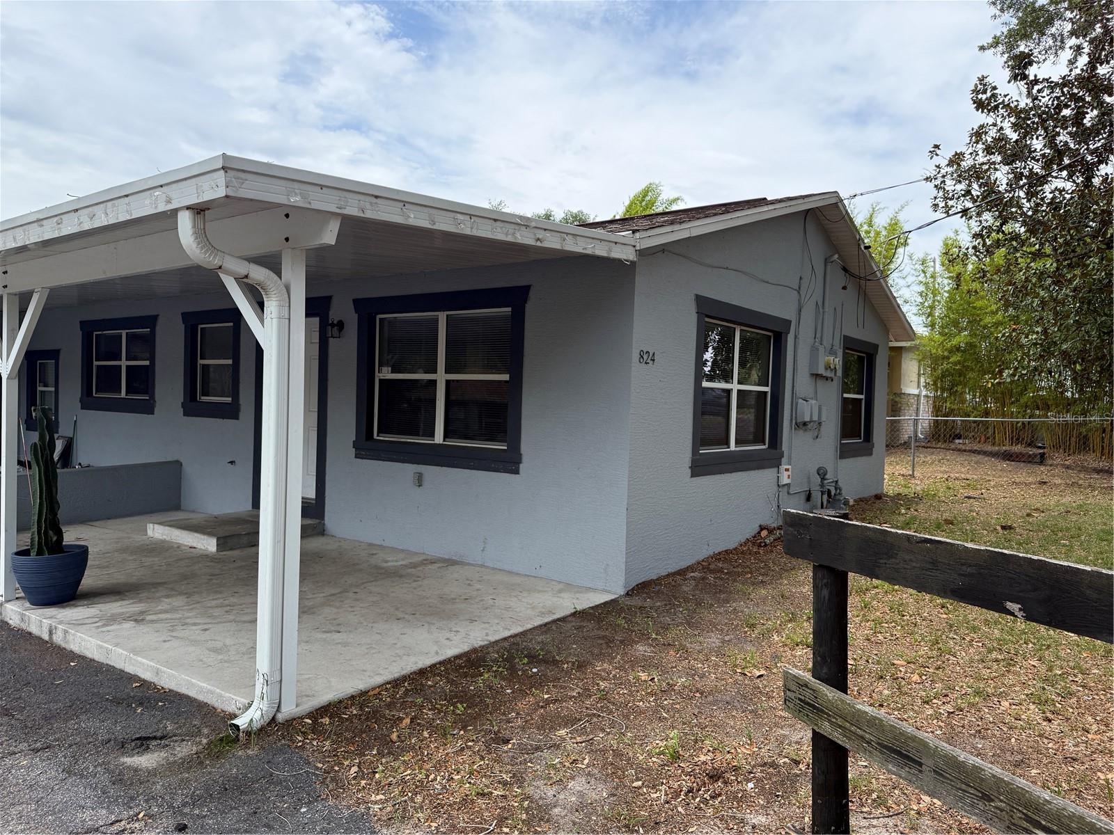 Photo 1 of 16 — 824 S LONE OAK DRIVE A, LEESBURG, FL 34748