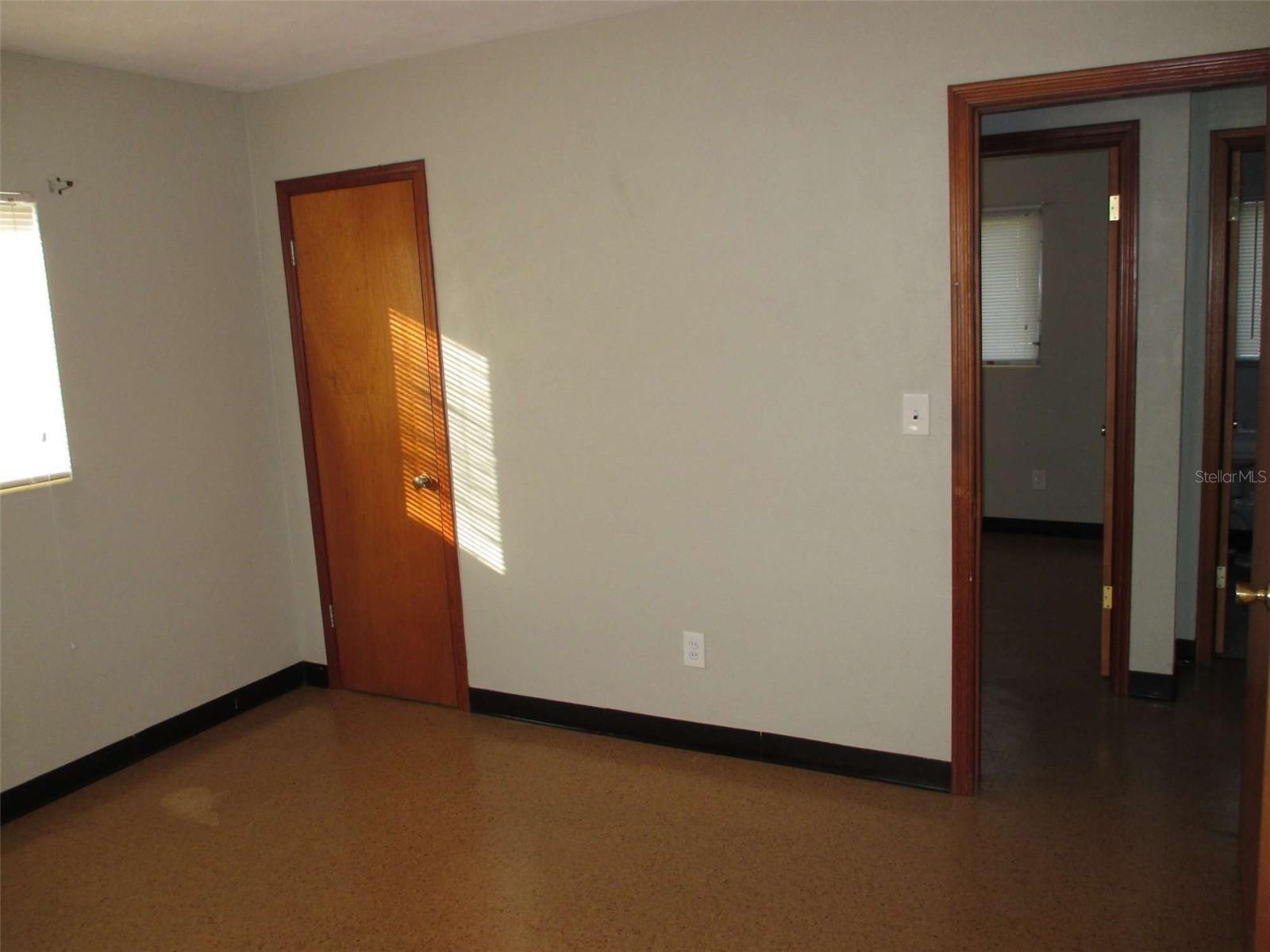 WOODLAND ESTATES - Residential Lease