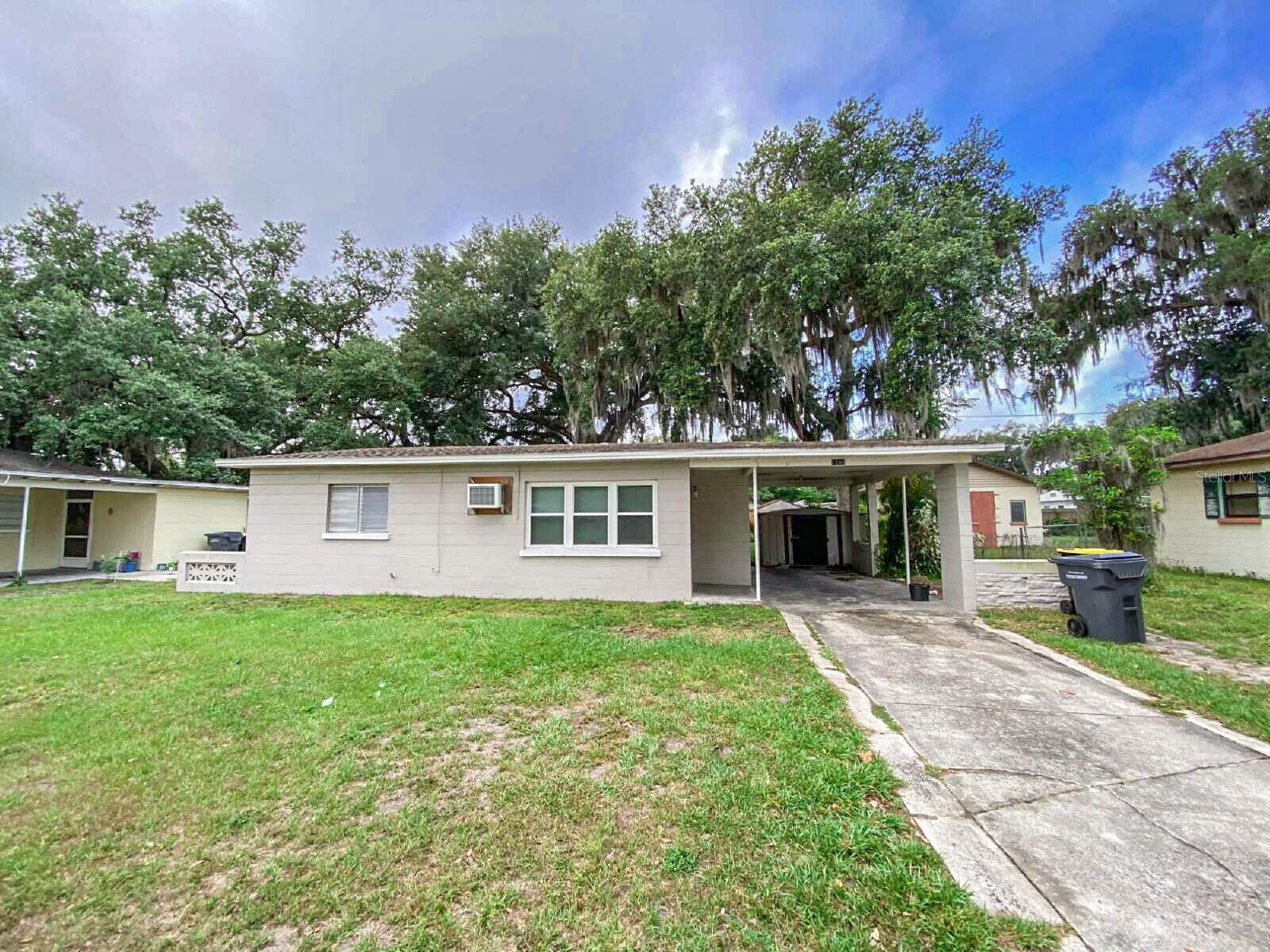 WOODLAND ESTATES - Residential Lease