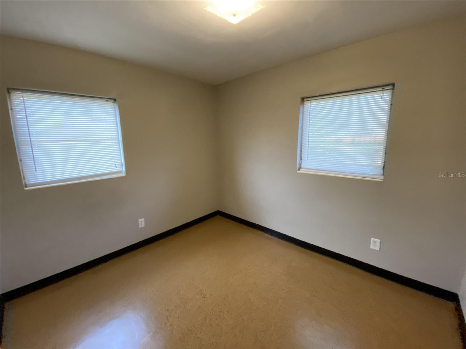 WOODLAND ESTATES - Residential Lease