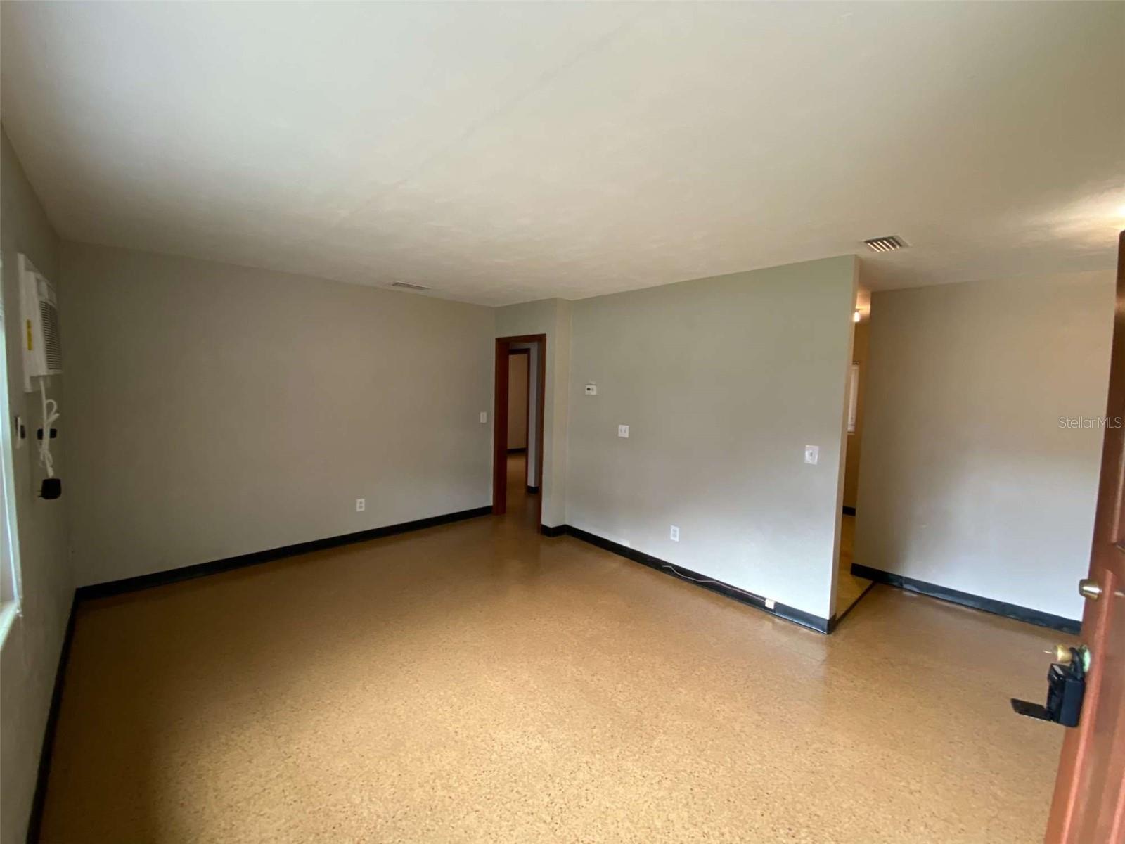 WOODLAND ESTATES - Residential Lease