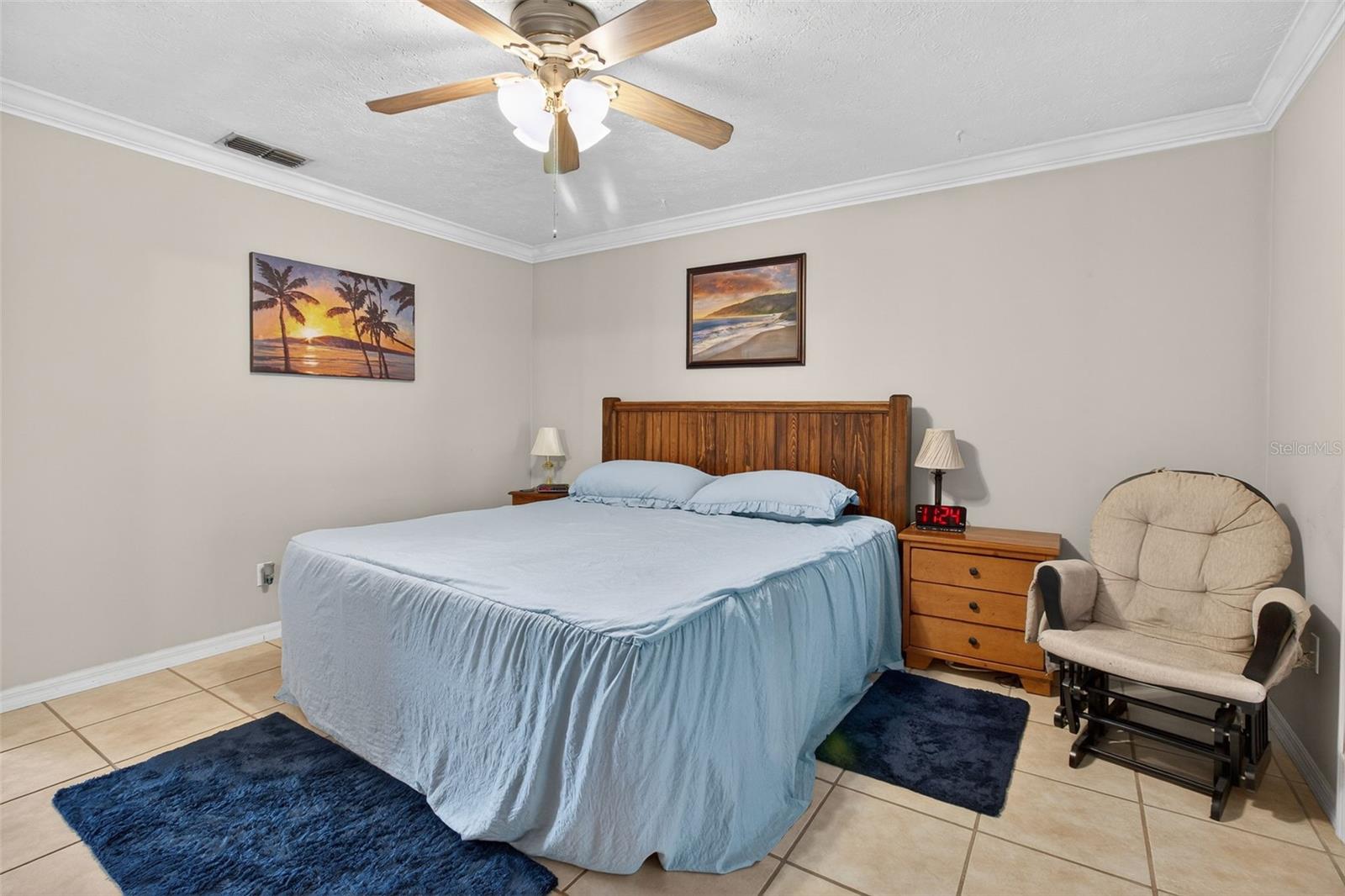 A REP OF LAS BRISAS & LAS - Residential