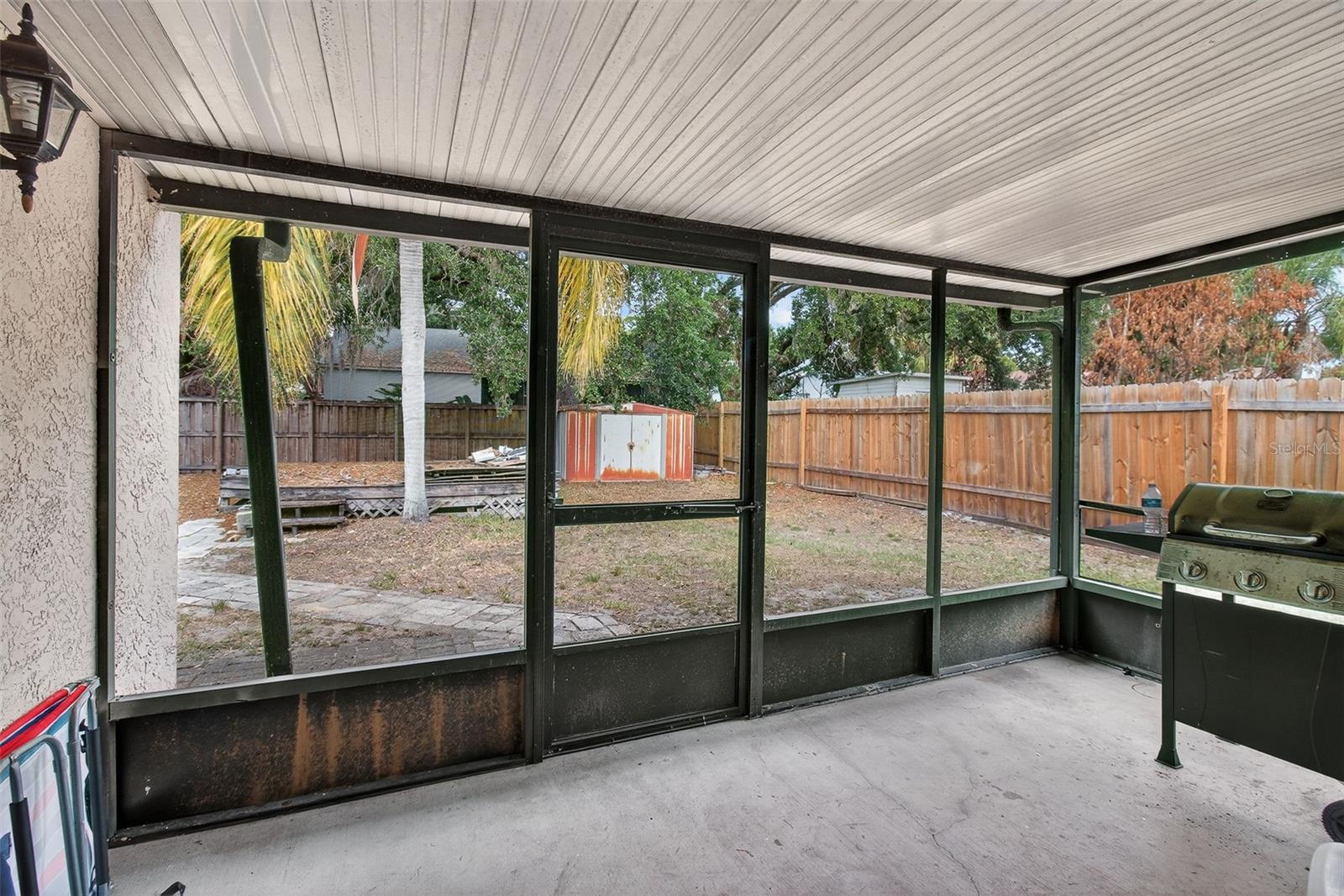 A REP OF LAS BRISAS & LAS - Residential