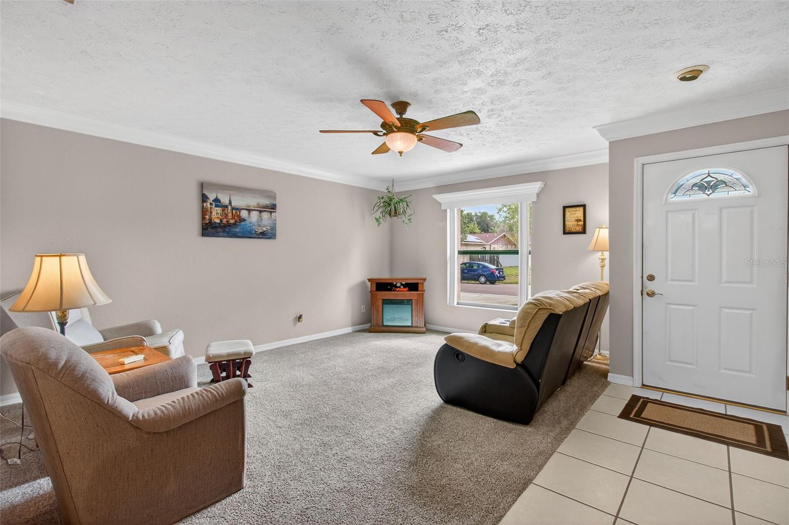 A REP OF LAS BRISAS & LAS - Residential