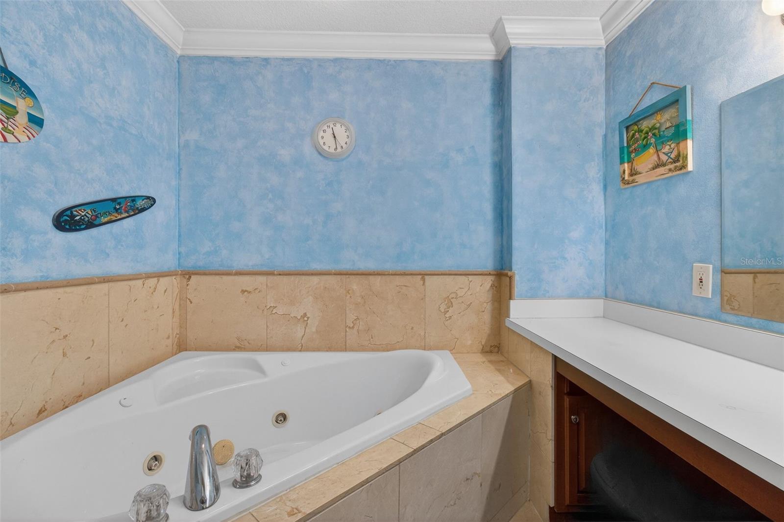 A REP OF LAS BRISAS & LAS - Residential