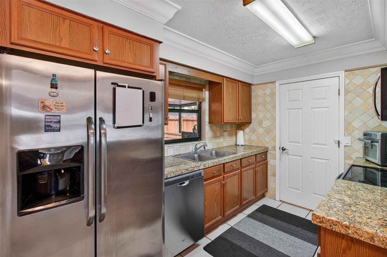 A REP OF LAS BRISAS & LAS - Residential