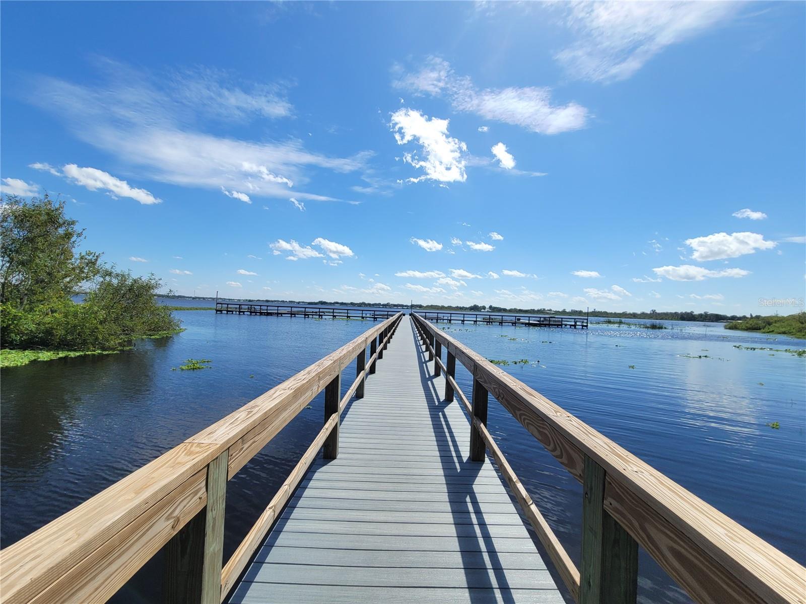 SWEETWATER GOLF & TENNIS CLUB - Residential