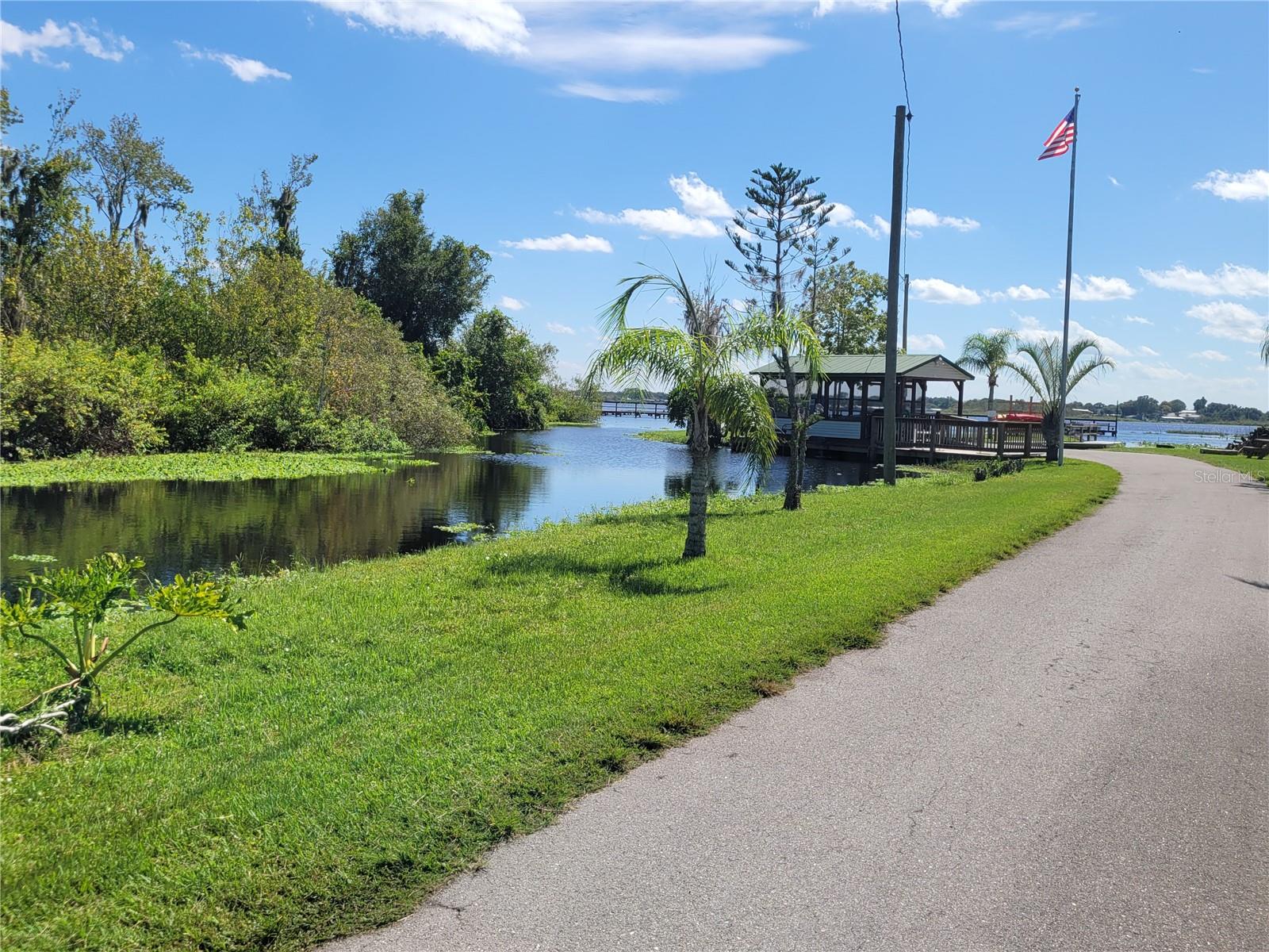 SWEETWATER GOLF & TENNIS CLUB - Residential