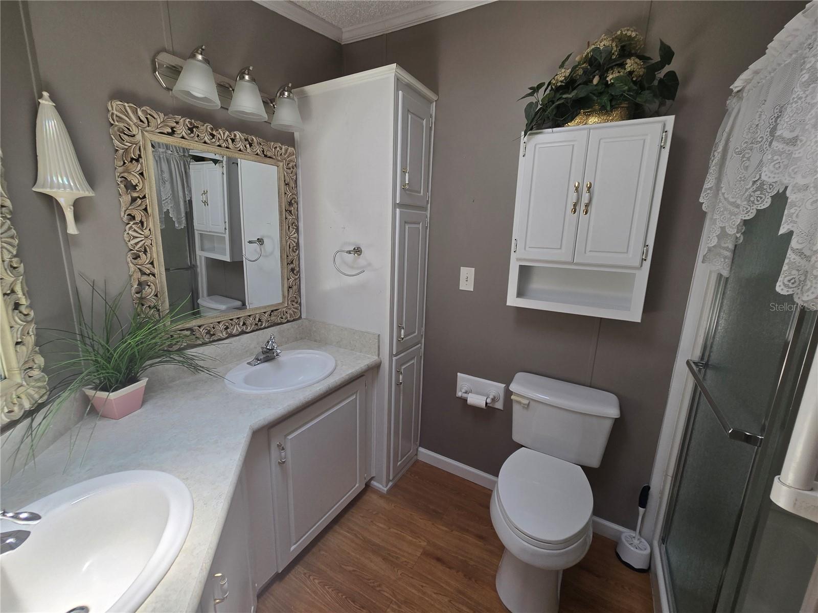 SWEETWATER GOLF & TENNIS CLUB - Residential