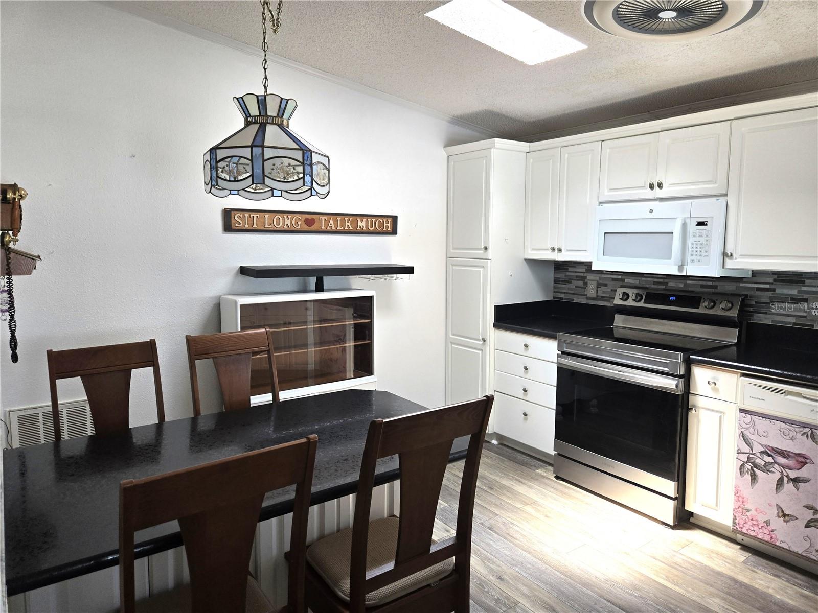 SWEETWATER GOLF & TENNIS CLUB - Residential