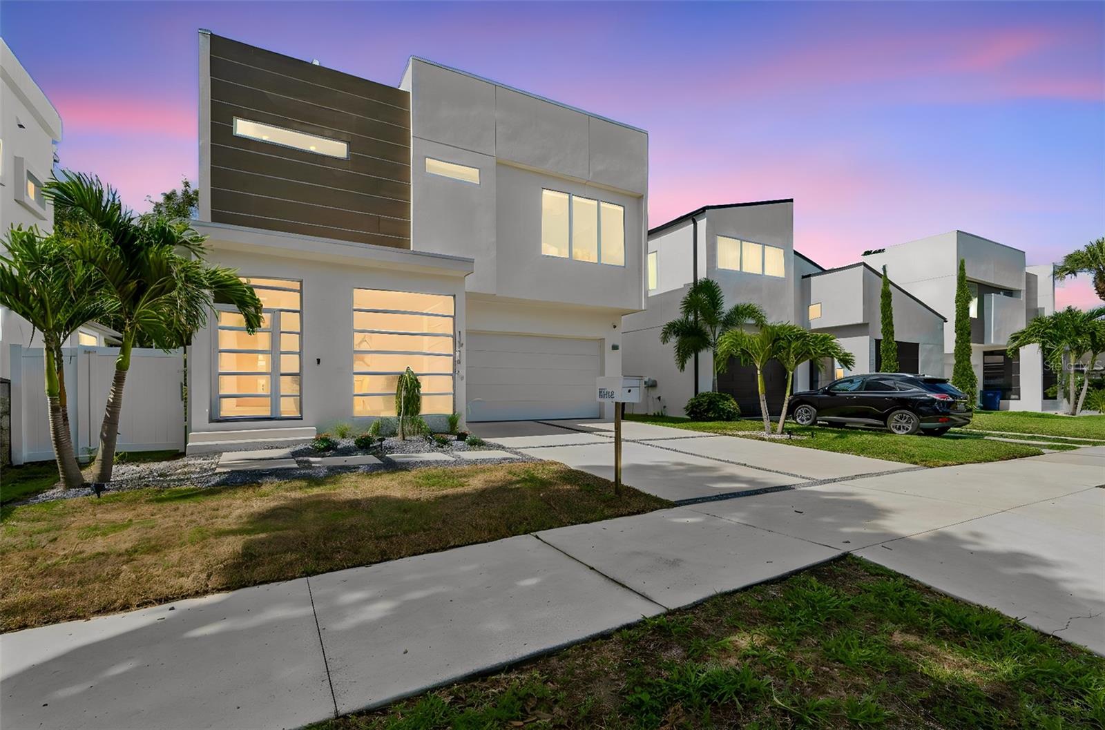 1314 1/2 W. LEMON STREET