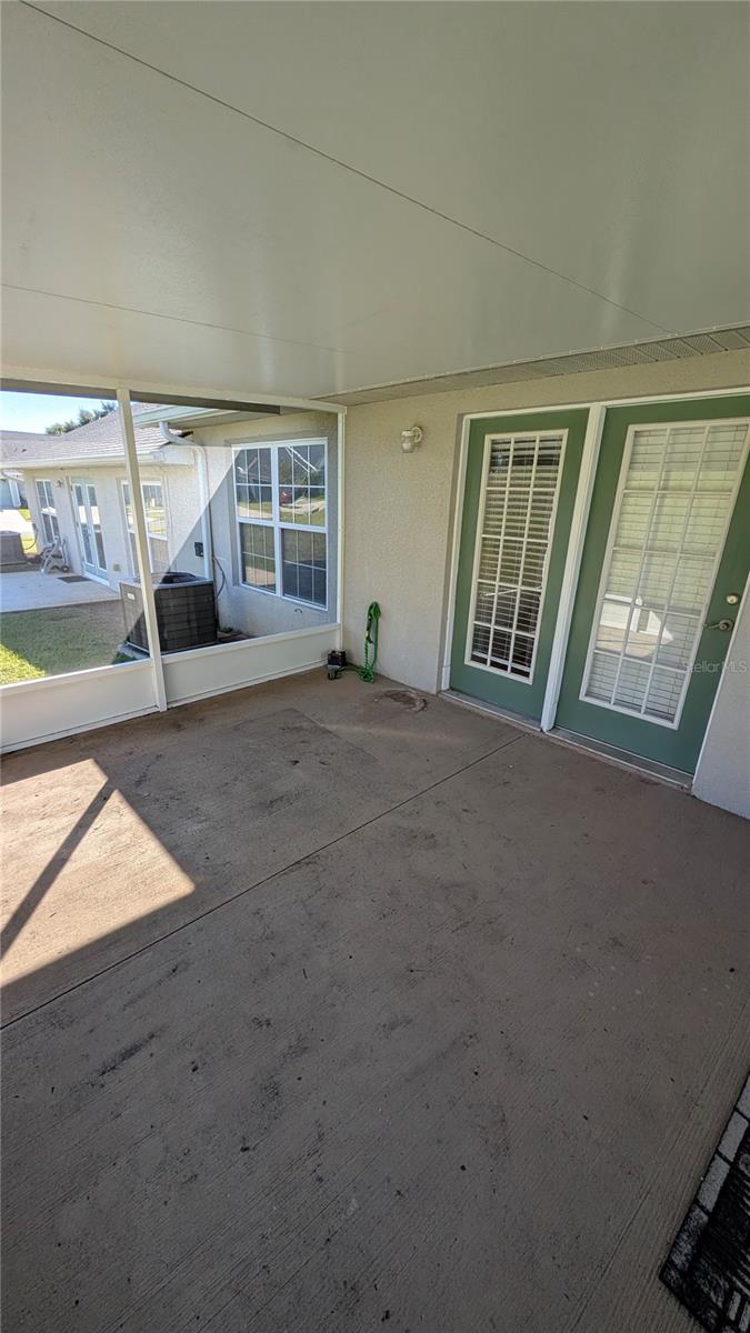 EAST LAKE ESTATES - Residential Lease