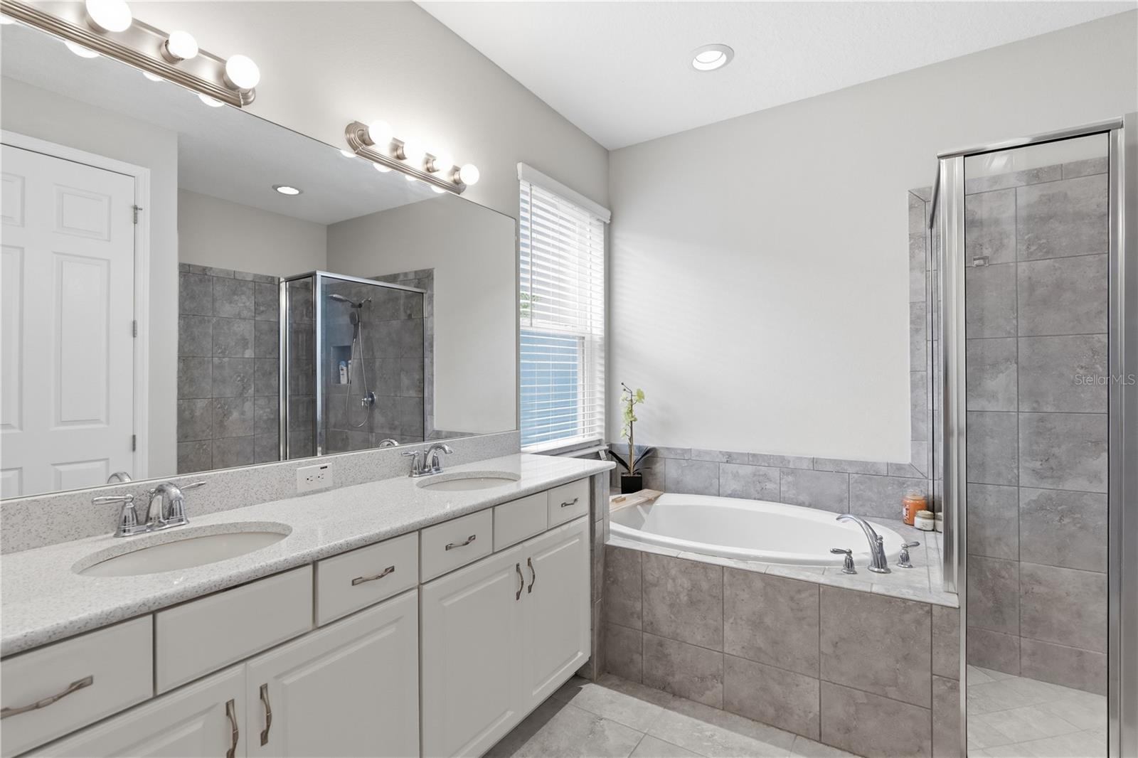 ARTISAN LAKES EAVES BEND PH I SP A-K - Residential