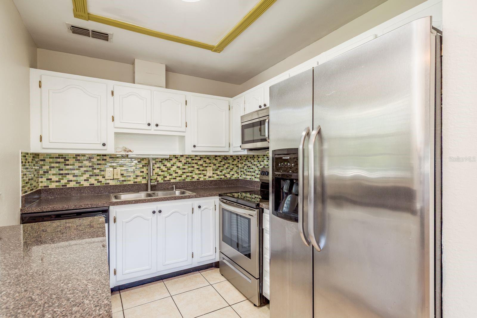 PARADISE POINTE WEST GRP 4 - Residential