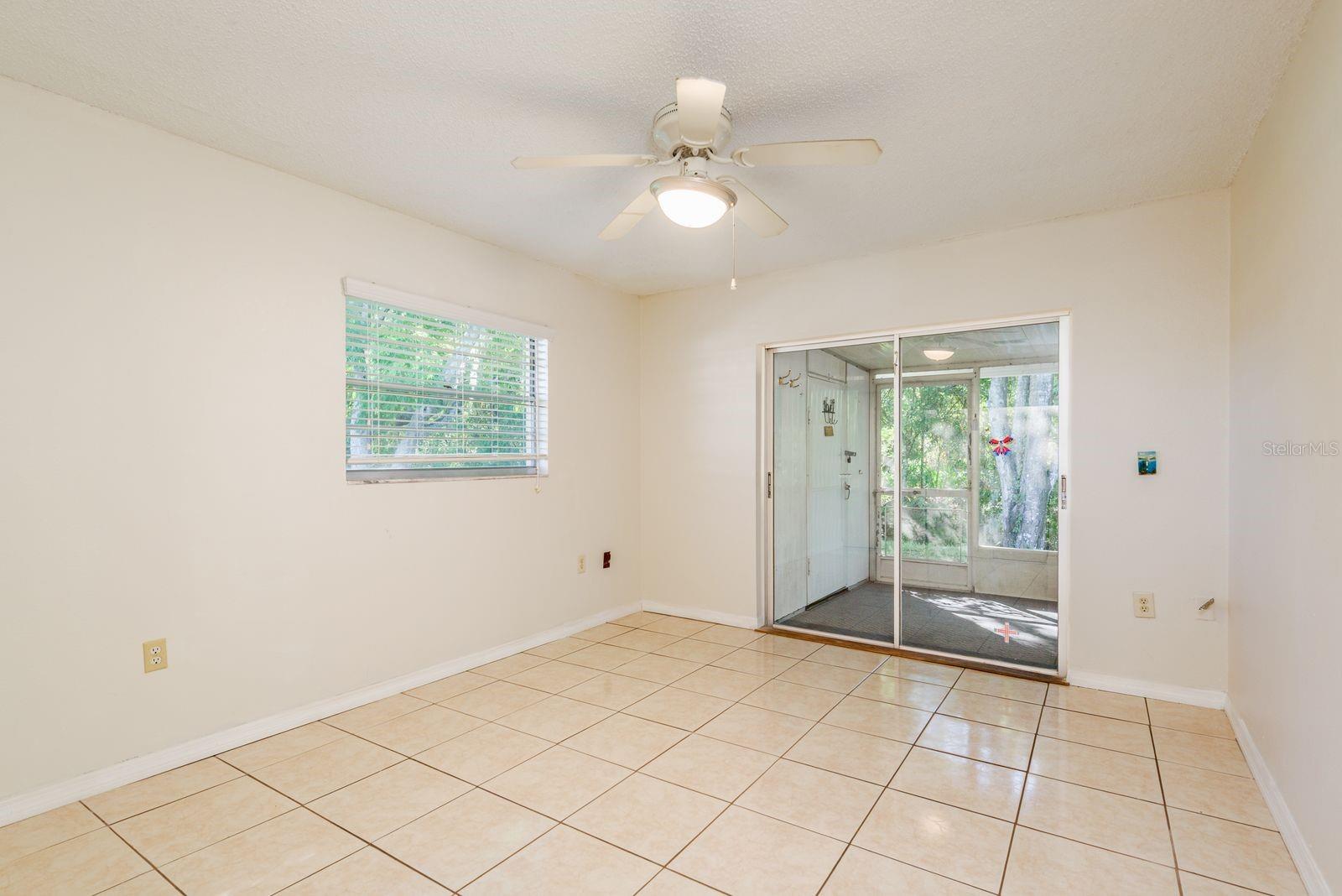 PARADISE POINTE WEST GRP 4 - Residential