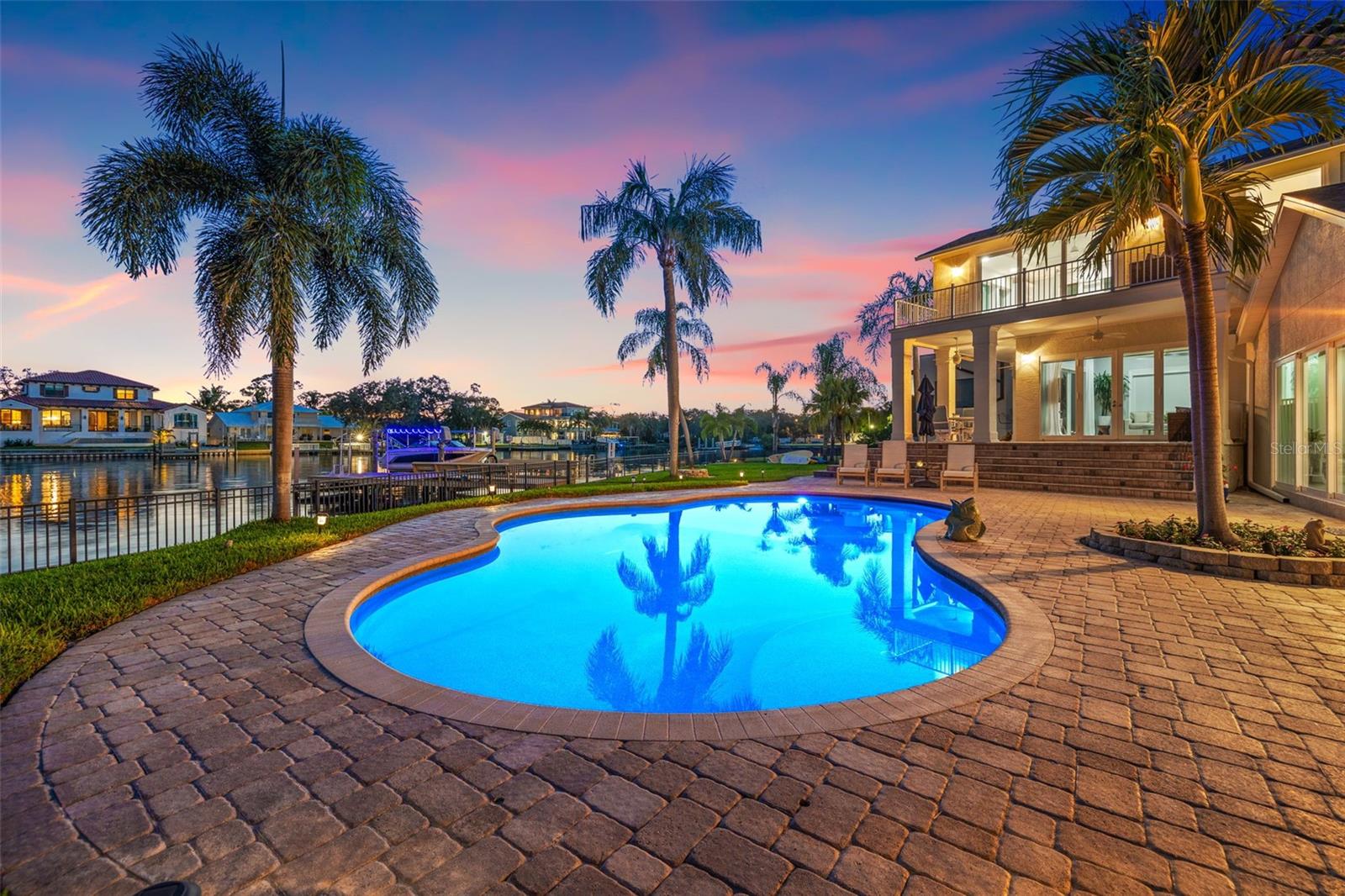 NORTH EAST PARK PLACIDO SHORES - Residential