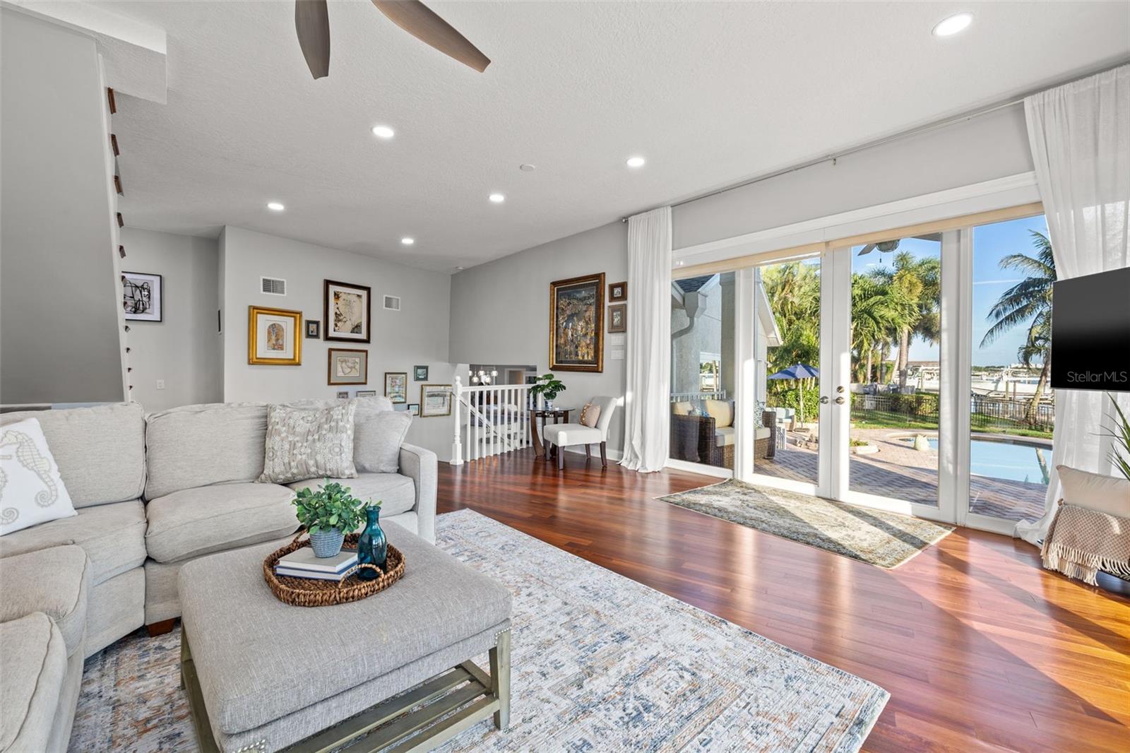 NORTH EAST PARK PLACIDO SHORES - Residential