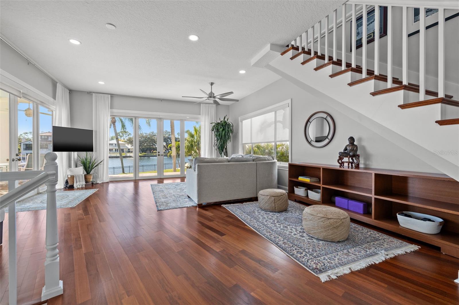 NORTH EAST PARK PLACIDO SHORES - Residential