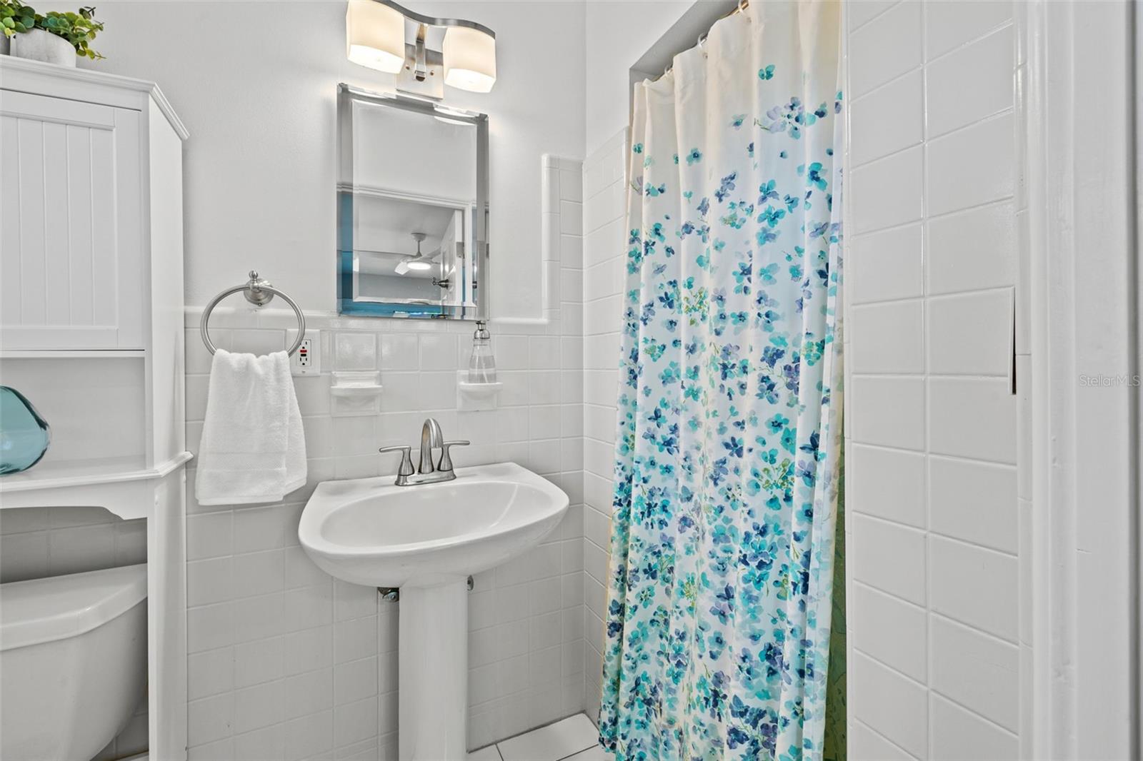 NORTH EAST PARK PLACIDO SHORES - Residential