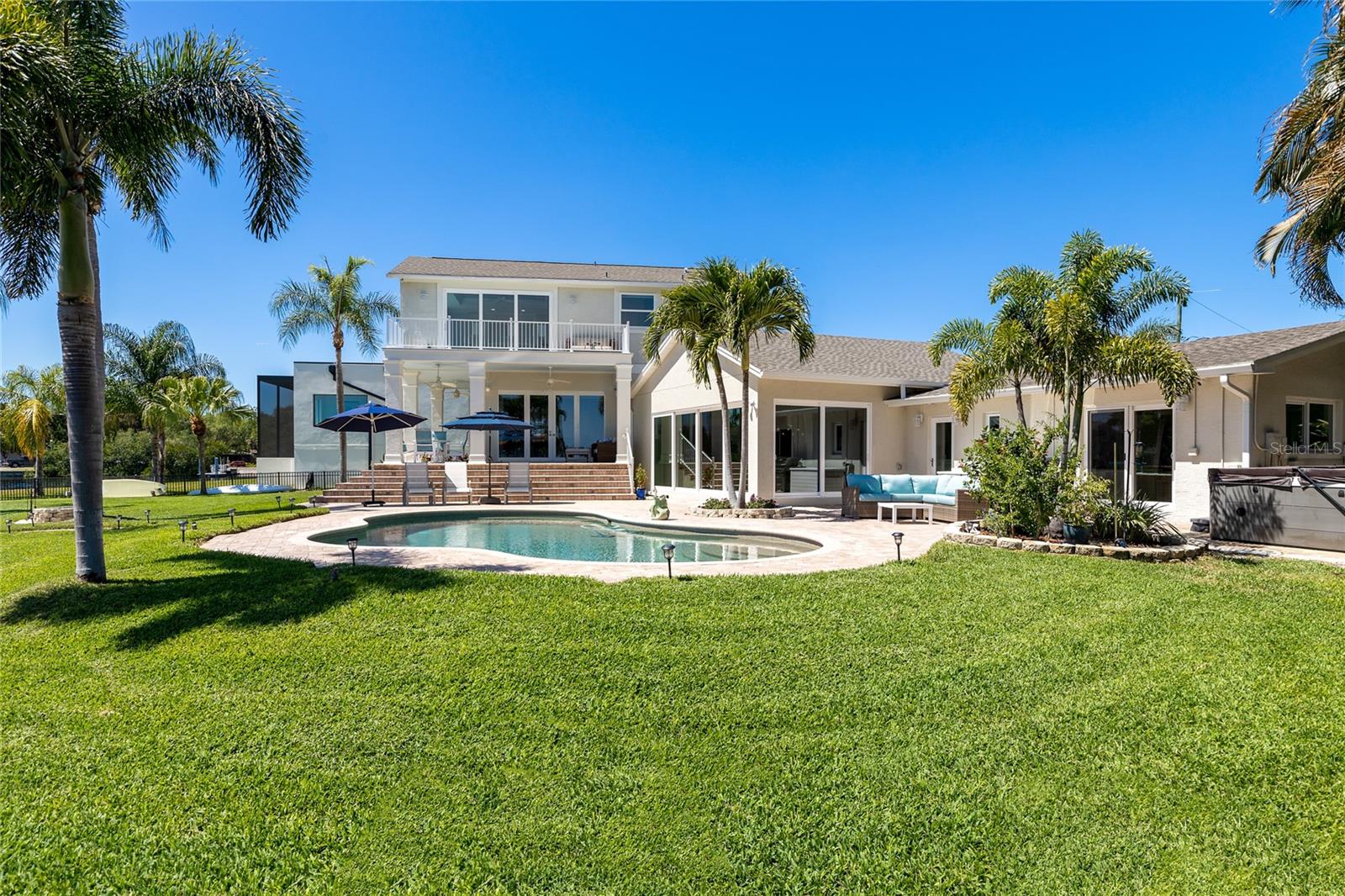 NORTH EAST PARK PLACIDO SHORES - Residential