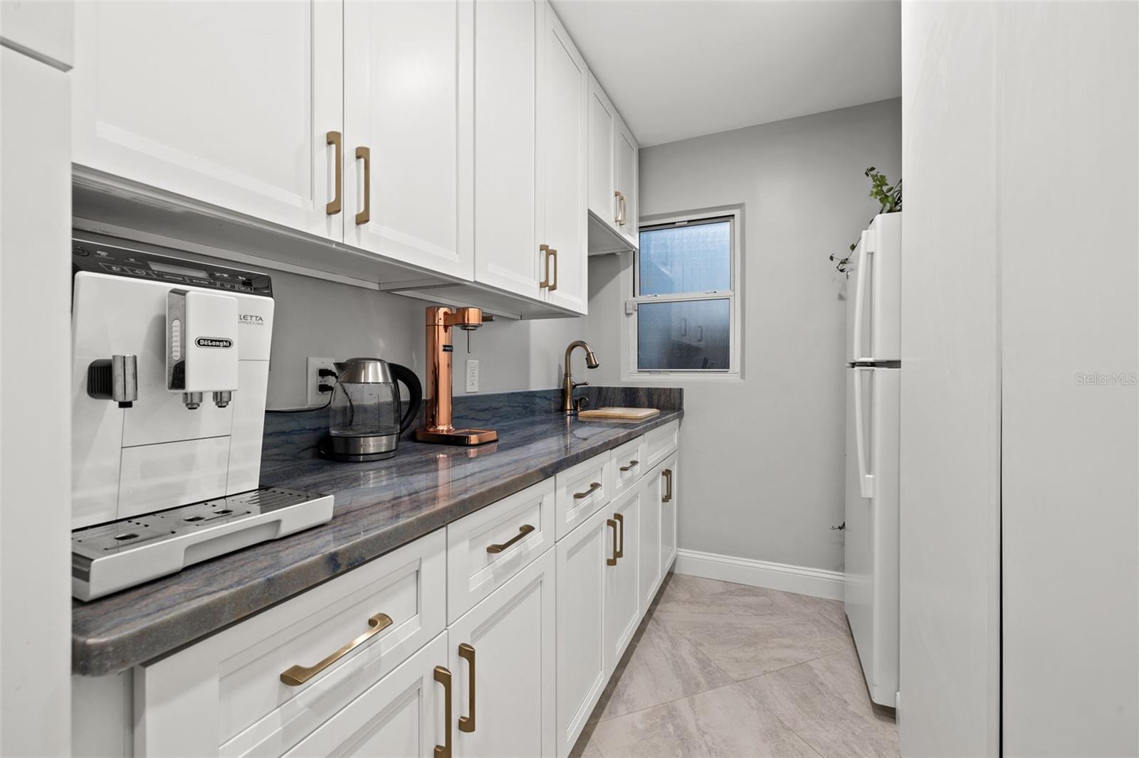 NORTH EAST PARK PLACIDO SHORES - Residential