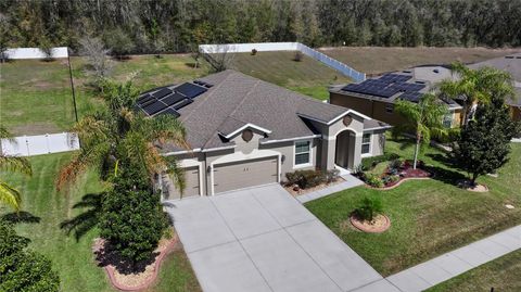 Photo of 1533 Spinfisher Dr, Apopka, FL 32712 (MLS # O6389616)