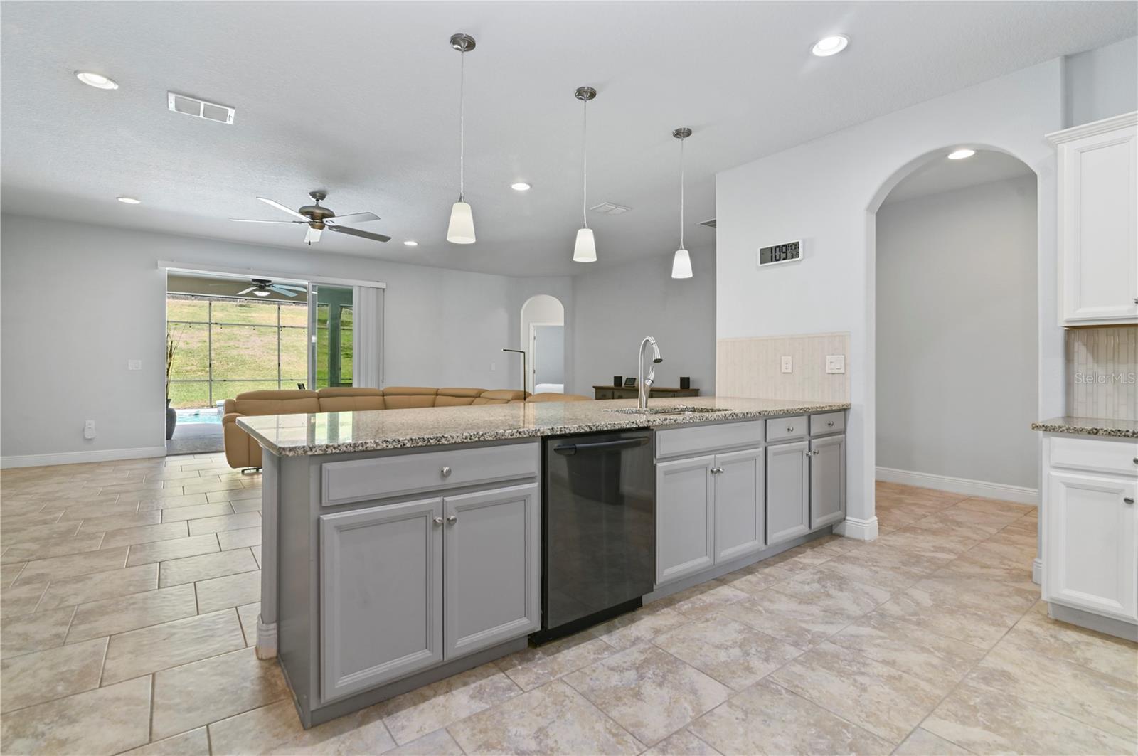 ROCK SPRINGS RIDGE PH VII B - Residential