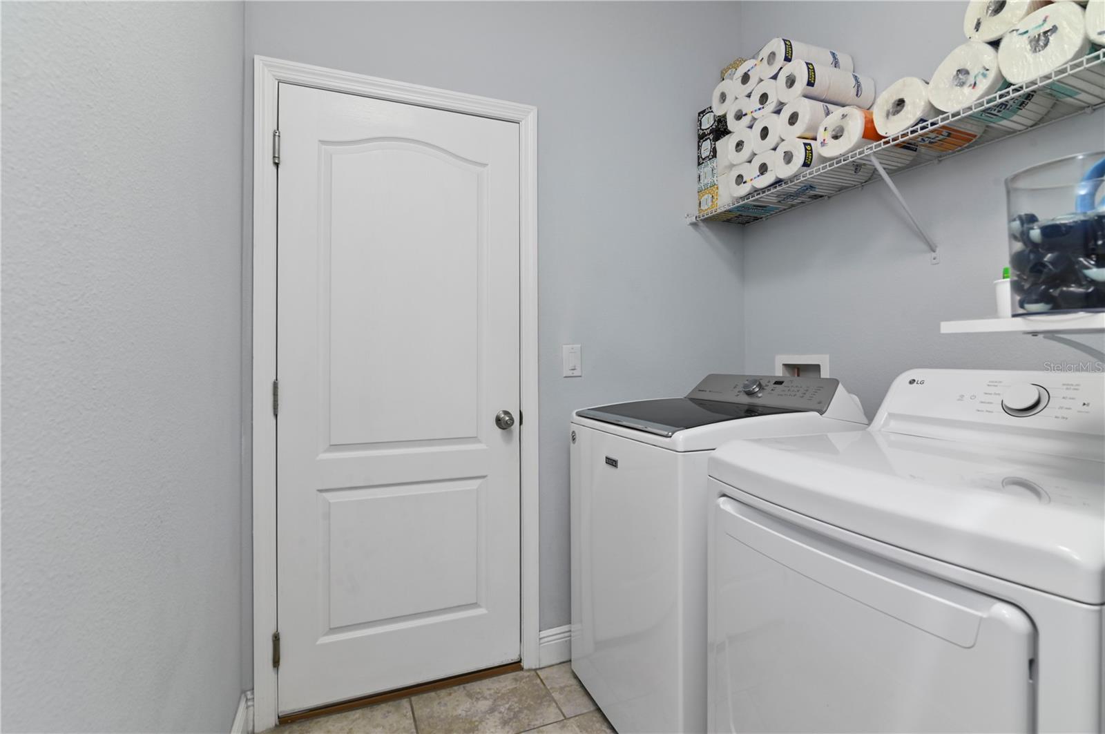 ROCK SPRINGS RIDGE PH VII B - Residential