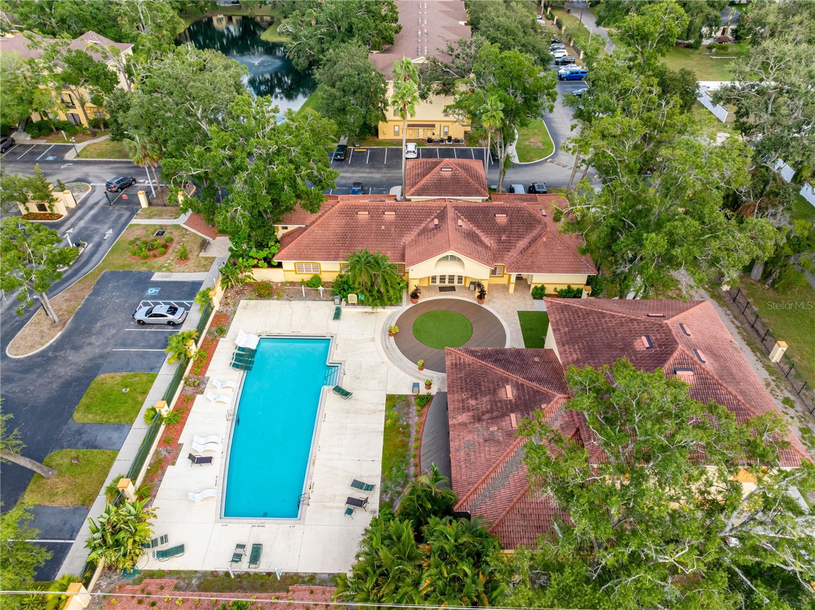 THE PINNACLE AT CARROLLWOOD A CONDOMINIUM - Residential