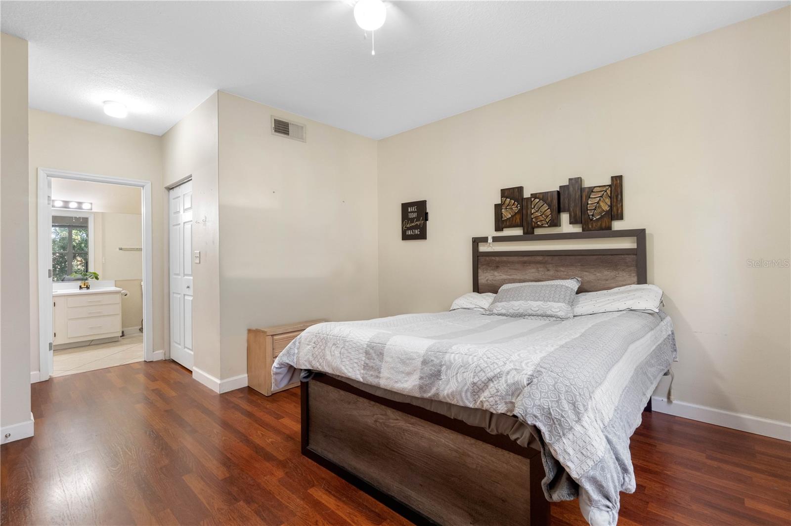 5608 PINNACLE HEIGHTS CIRCLE 303