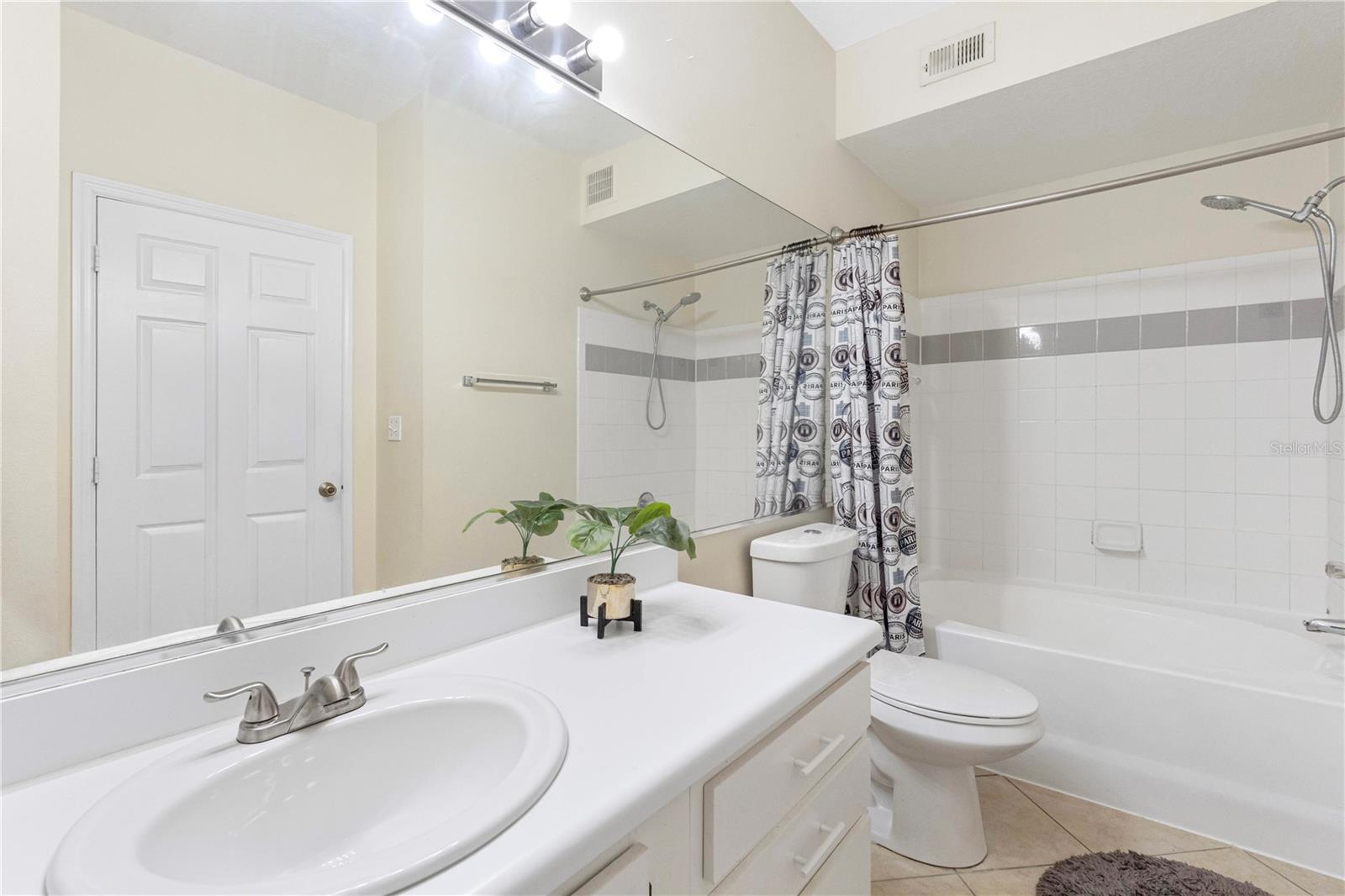 THE PINNACLE AT CARROLLWOOD A CONDOMINIUM - Residential