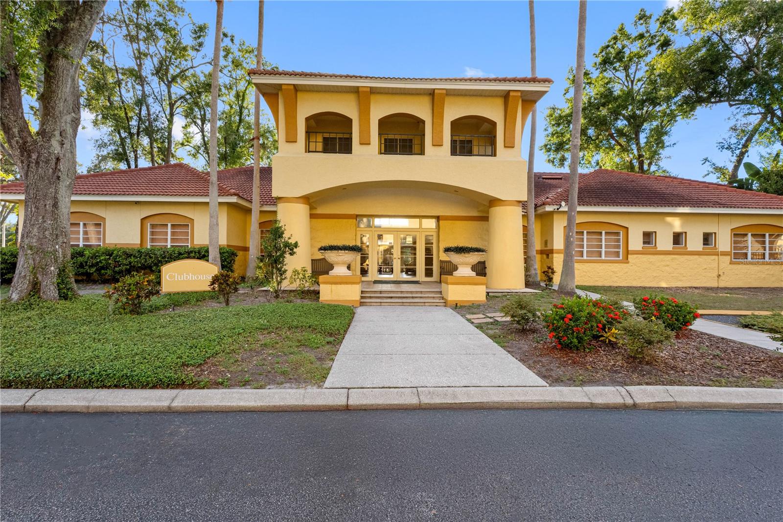 THE PINNACLE AT CARROLLWOOD A CONDOMINIUM - Residential