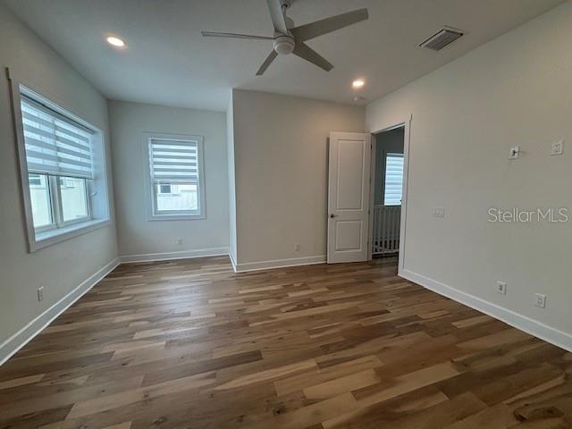 OAK BEND TWNHMS - Residential Lease