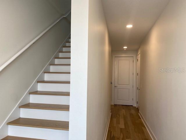 OAK BEND TWNHMS - Residential Lease