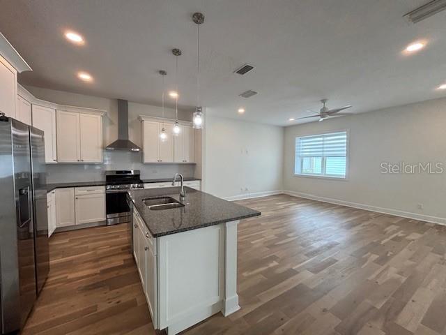 OAK BEND TWNHMS - Residential Lease