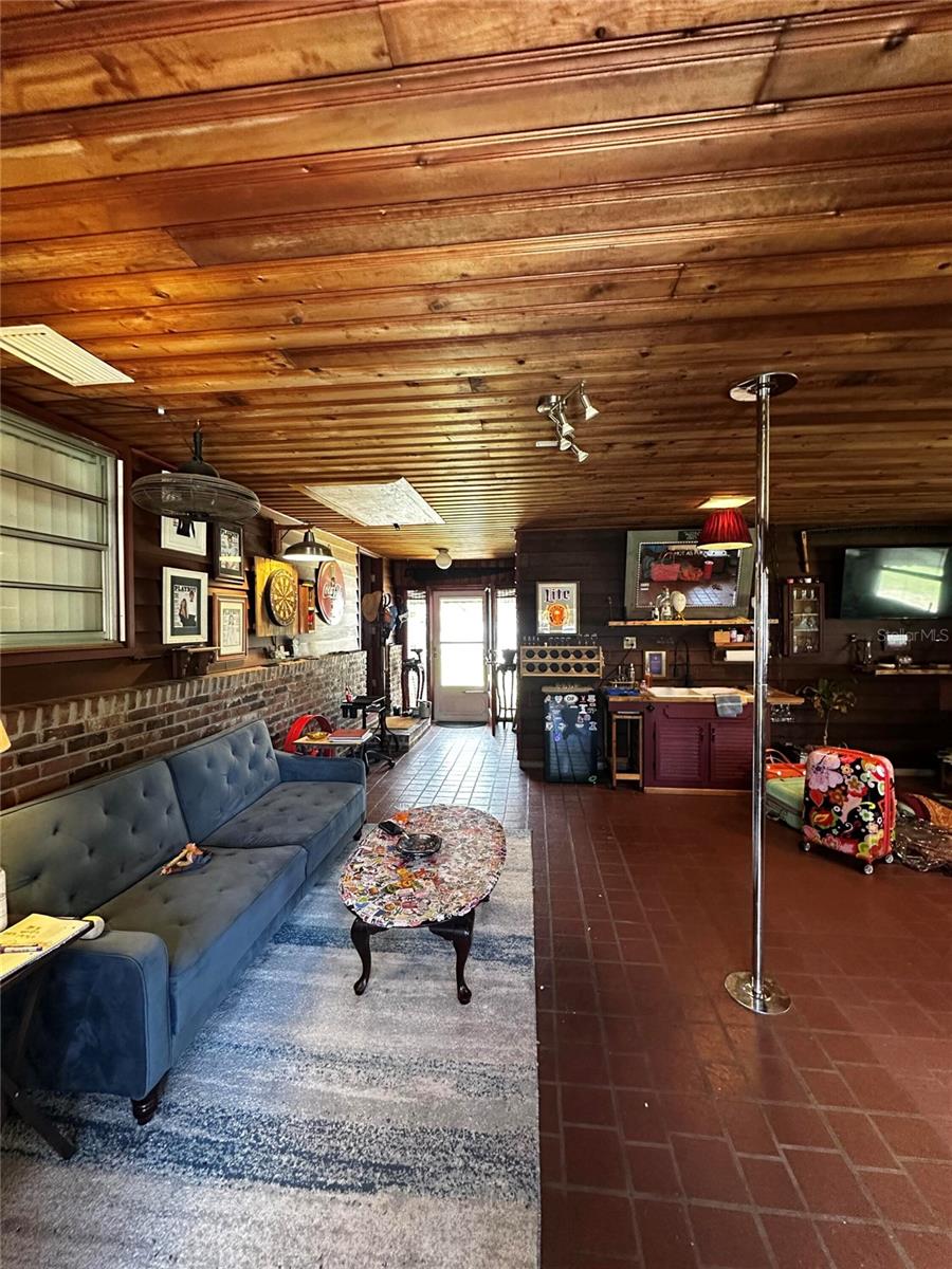 GRIMWOLD - Residential