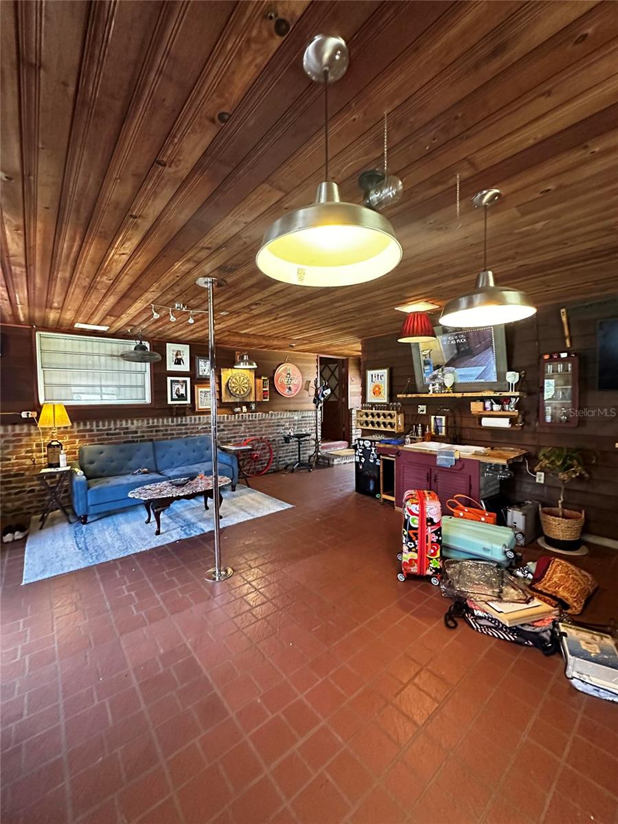 GRIMWOLD - Residential