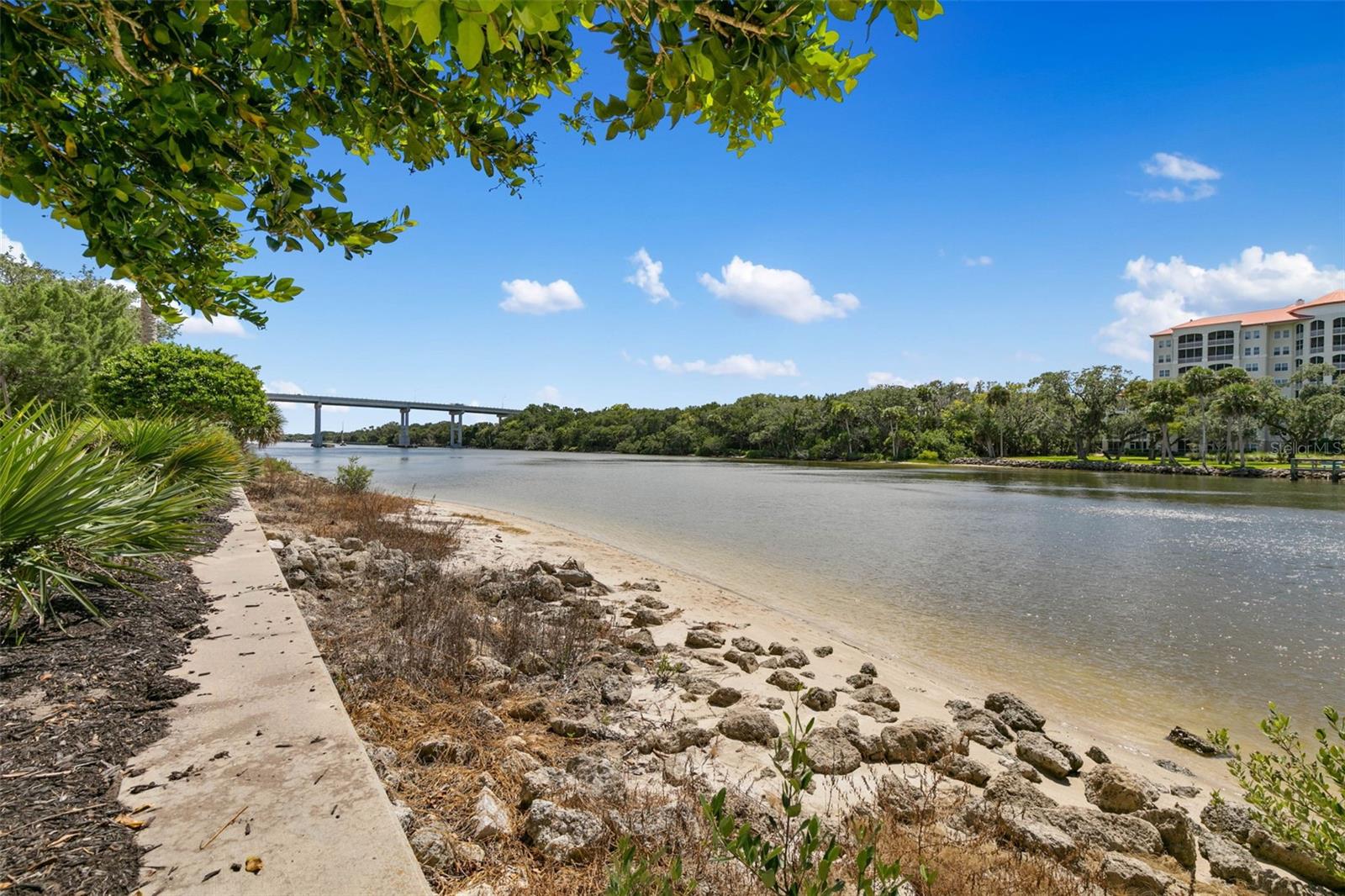 HARBOR VILLAGE MARINA - Residential