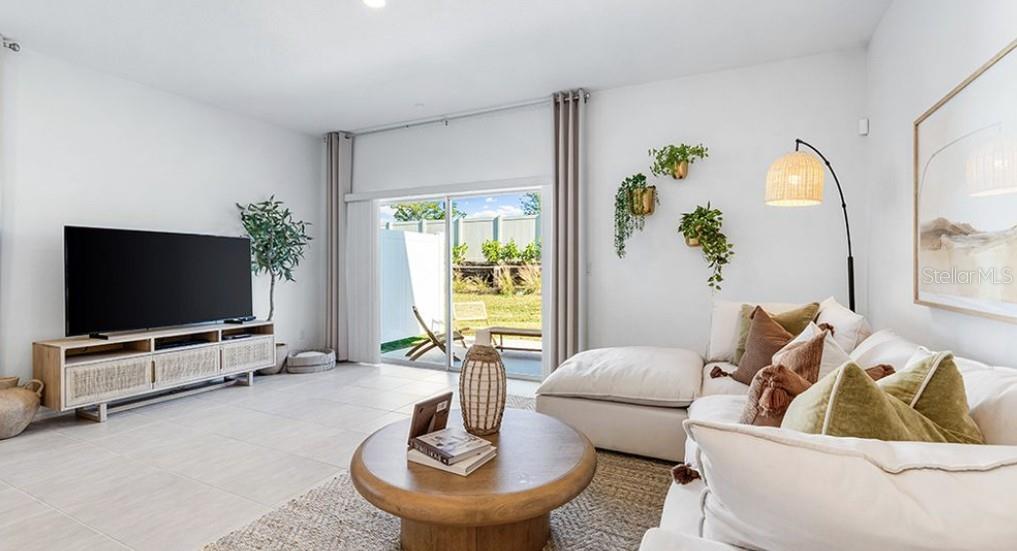 TOWNHOMES AT AZARIO - Residential