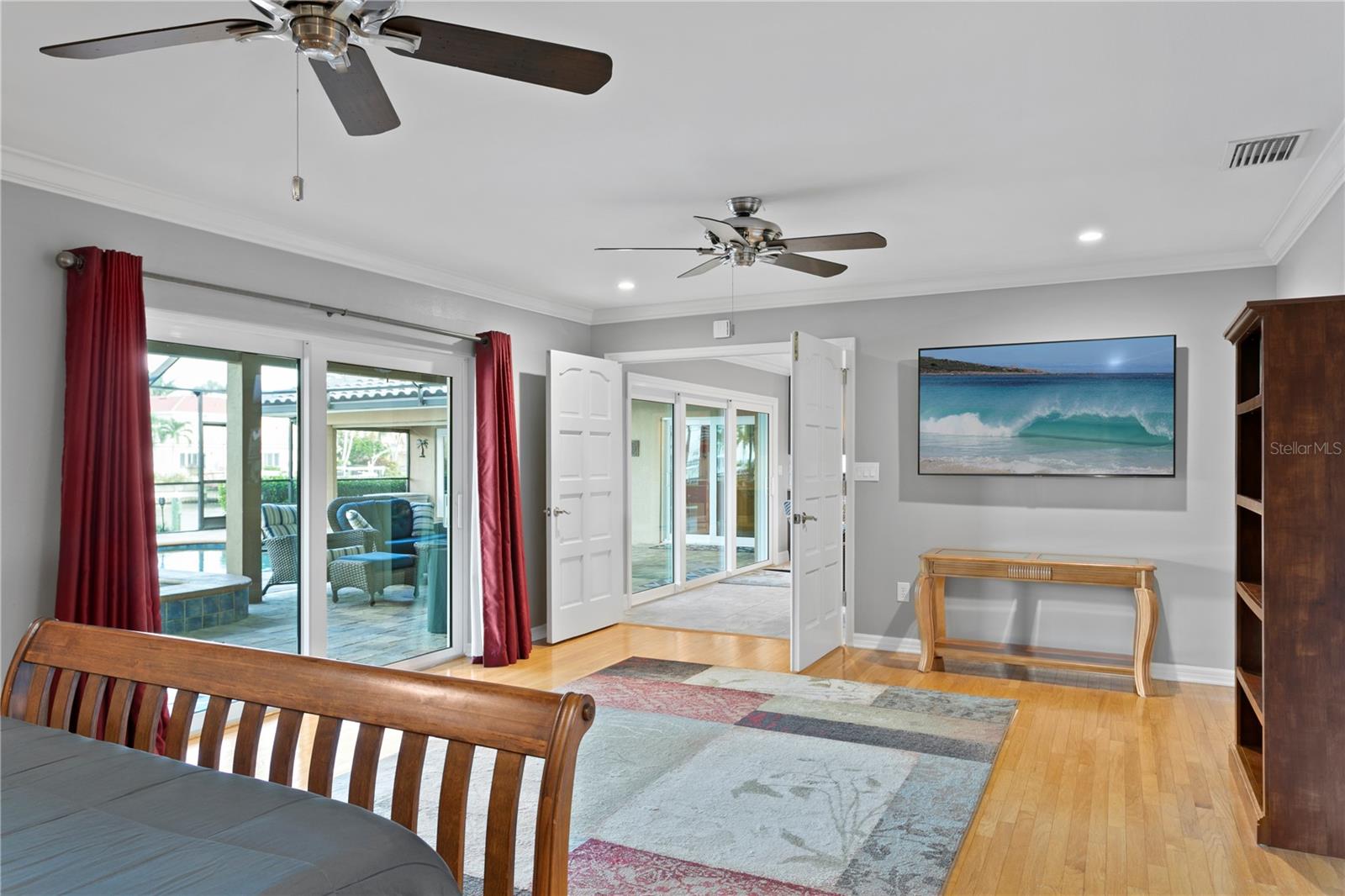 VENETIAN ISLES - Residential