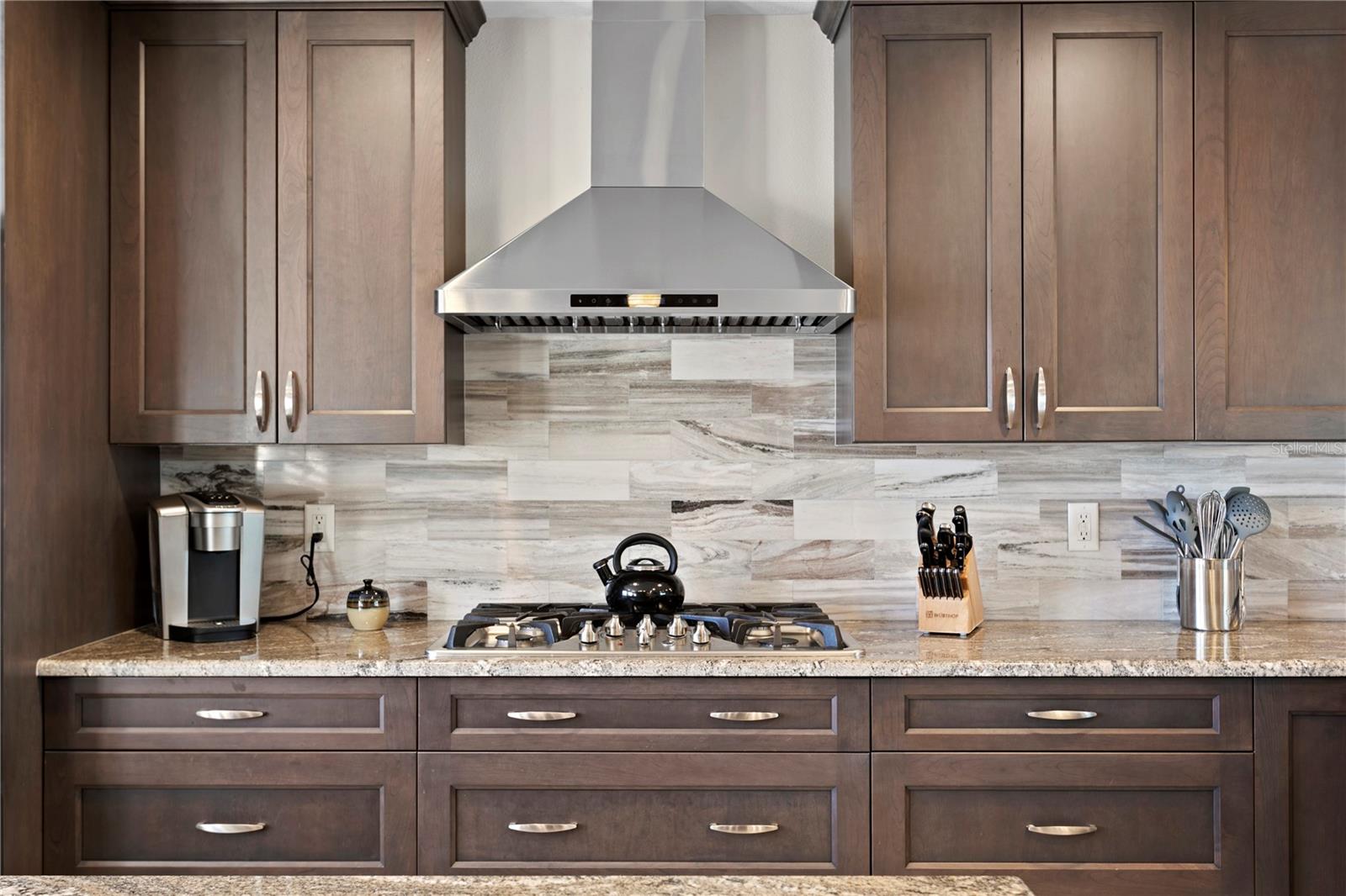 VENETIAN ISLES - Residential