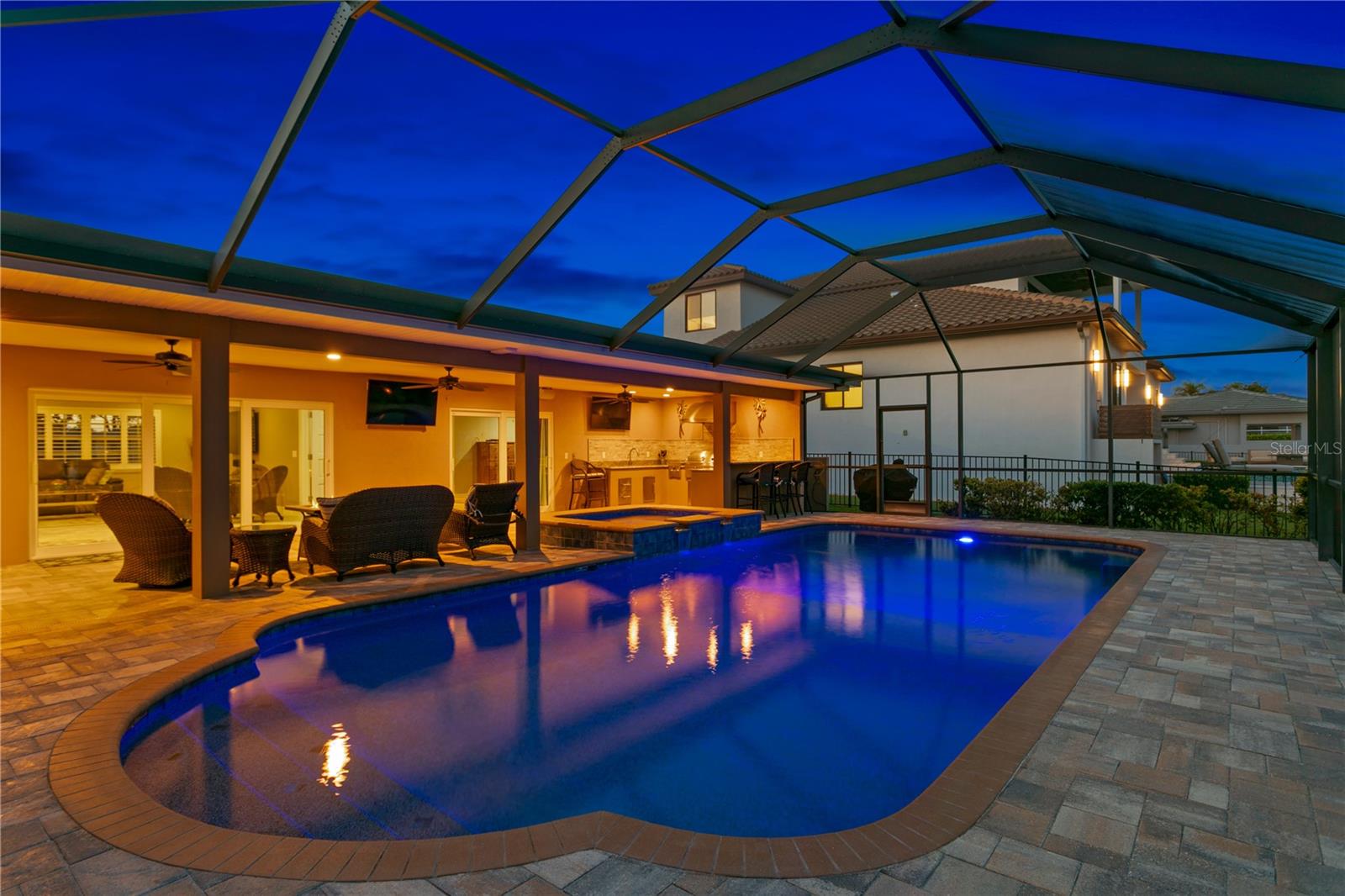 VENETIAN ISLES - Residential