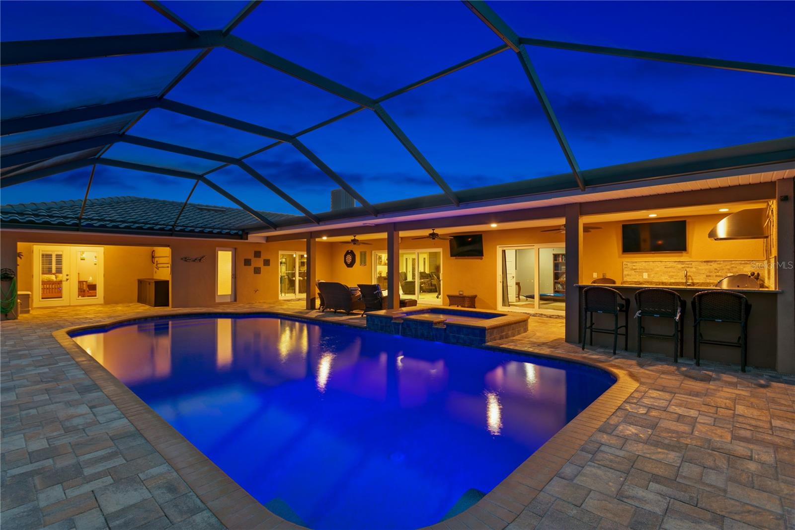 VENETIAN ISLES - Residential