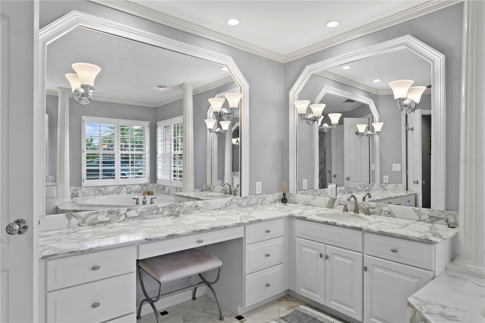 VENETIAN ISLES - Residential