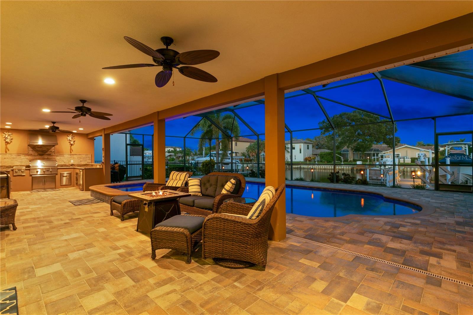 VENETIAN ISLES - Residential